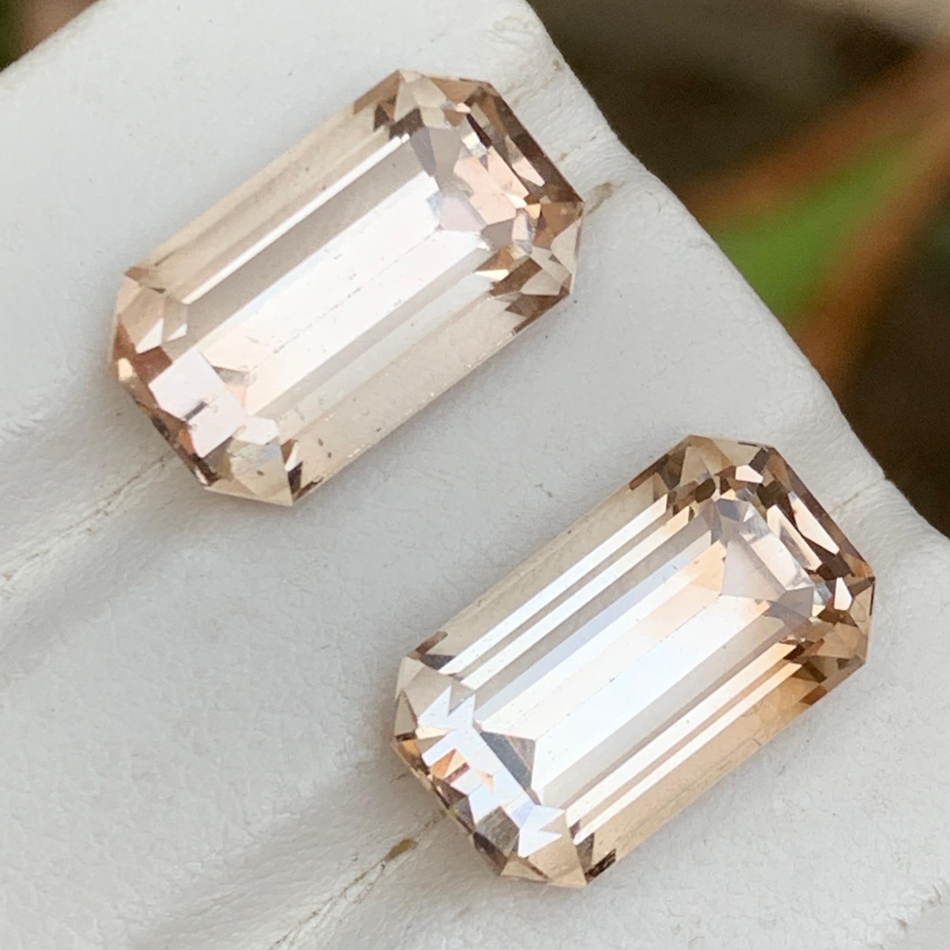 Beige Natürlicher Topas Lose Edelsteine Paar für Ring, Ohrringe, Halskette Anhänger, oder jede andere Schmuckfassung-Step Emerald Cut!!

💎 EDELSTEINART: Topas
⚖️ GEWICHT: 24,95 Karat
FORM & SCHNITT: Stufen-Smaragd-Schliff
📏 GRÖSSE (MM): 
12,40 Ct
