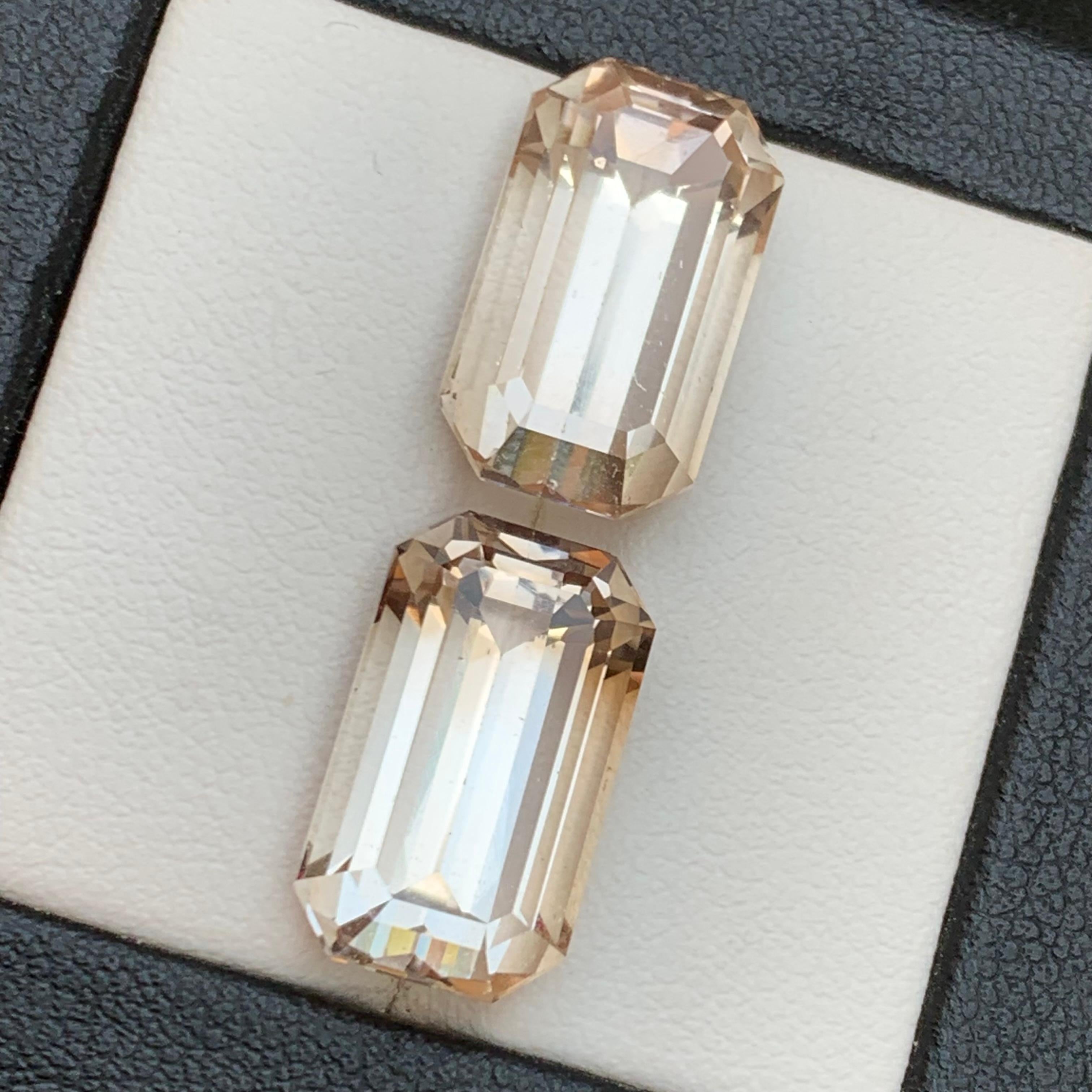 Beige Topas 24.95 Natürliche lose Edelsteine Paar Schritt Smaragdschliff für Ohrringe im Angebot 3