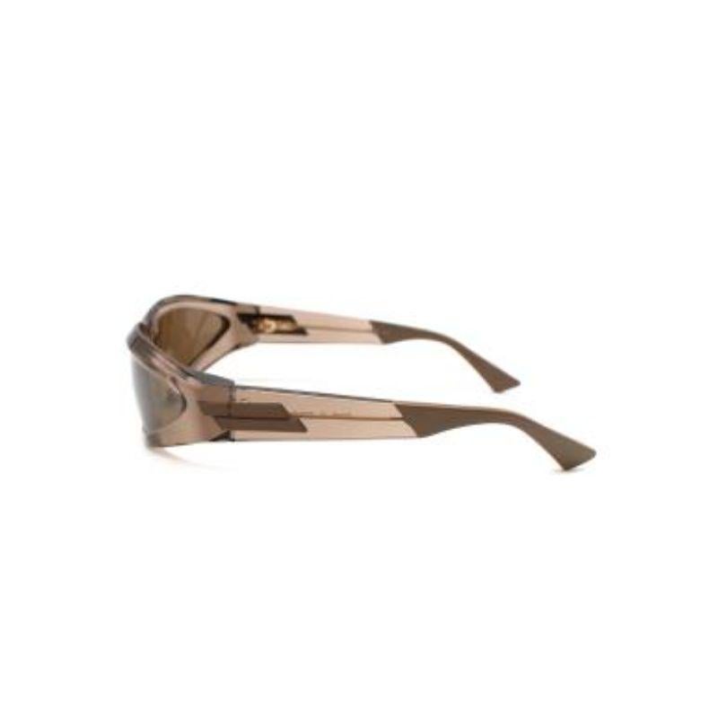 Beige transluzente Acetat-Sonnenbrille umwickeln Damen