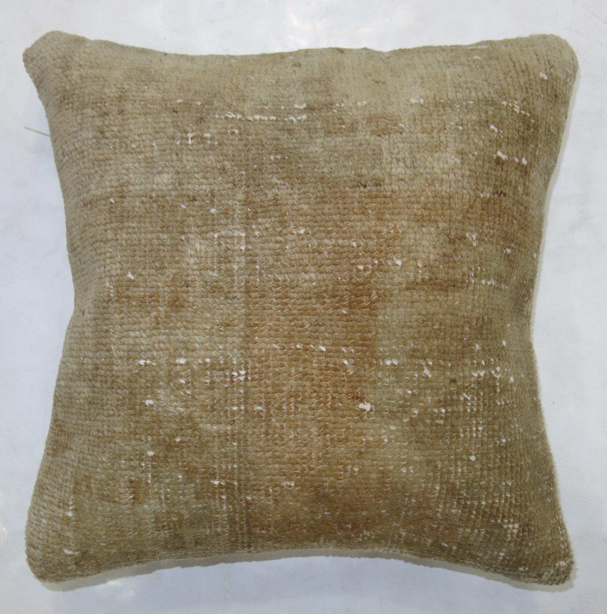 Beige Turkish Rug Pillow In Good Condition For Sale In New York, NY