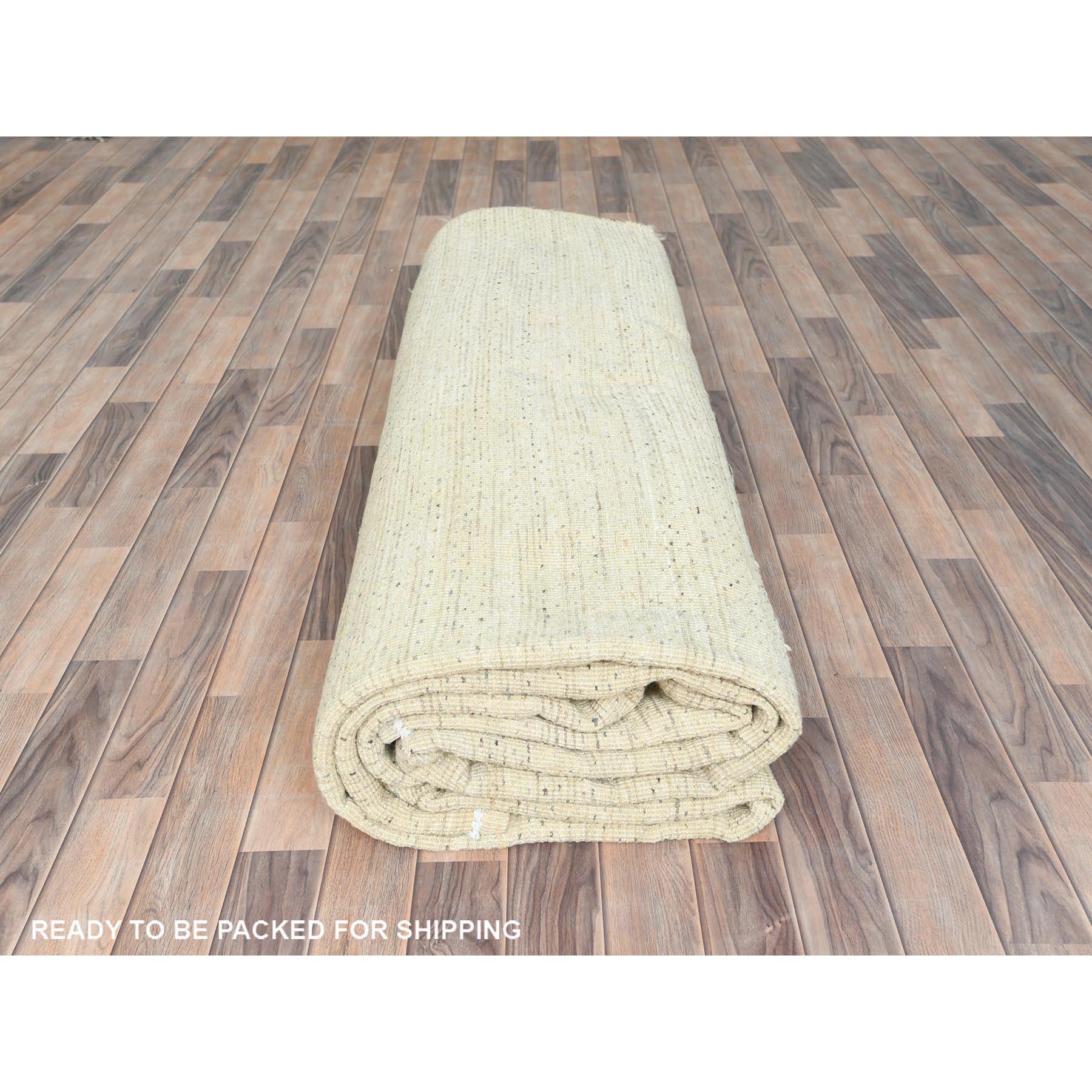 Beige Undyed Natural Wool Hand Knotted Shag Flokati Greek Style Oriental Rug For Sale 3