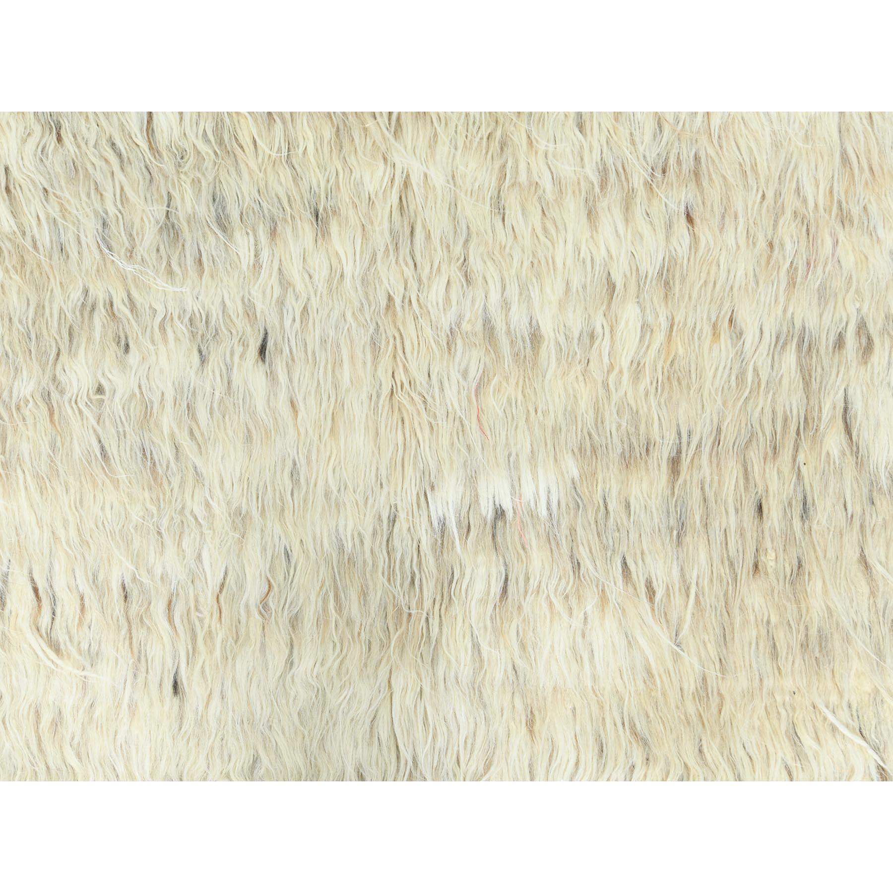 Beige Undyed Natural Wool Hand Knotted Shag Flokati Greek Style Oriental Rug For Sale 2