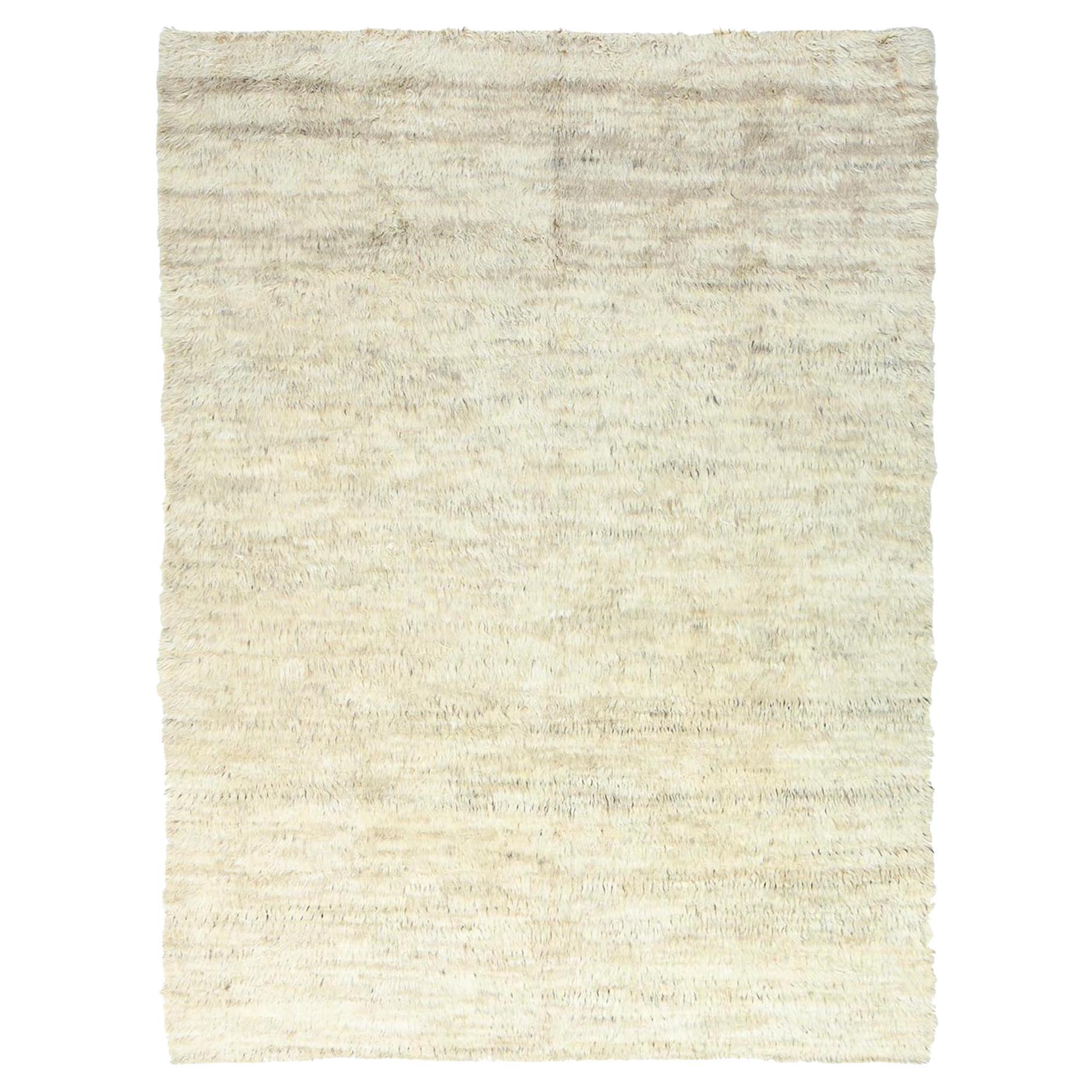 Beige Undyed Natural Wool Hand Knotted Shag Flokati Greek Style Oriental Rug For Sale