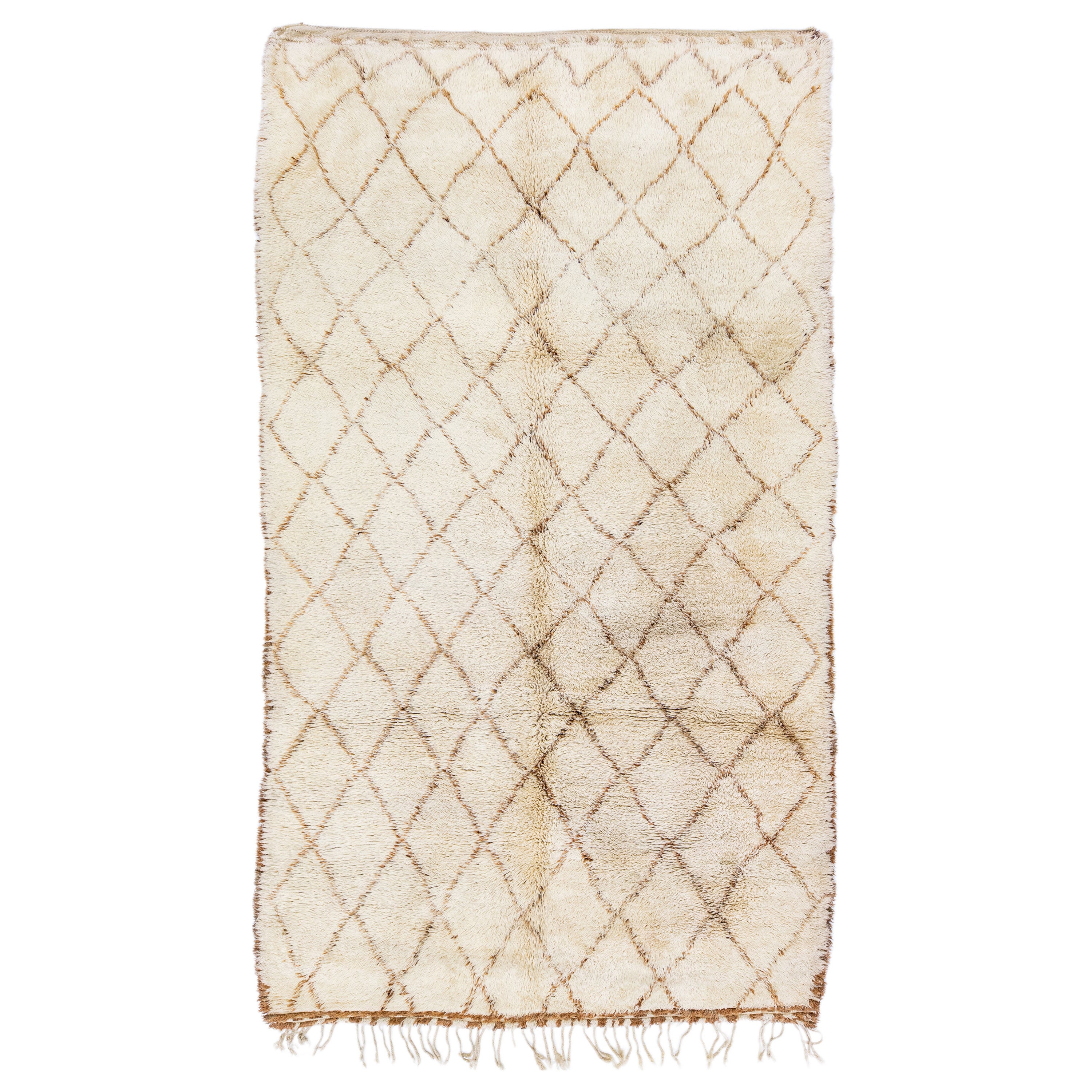 Marokkanischer handgefertigter Stammes-Wollteppich in Beige im Vintage-Stil