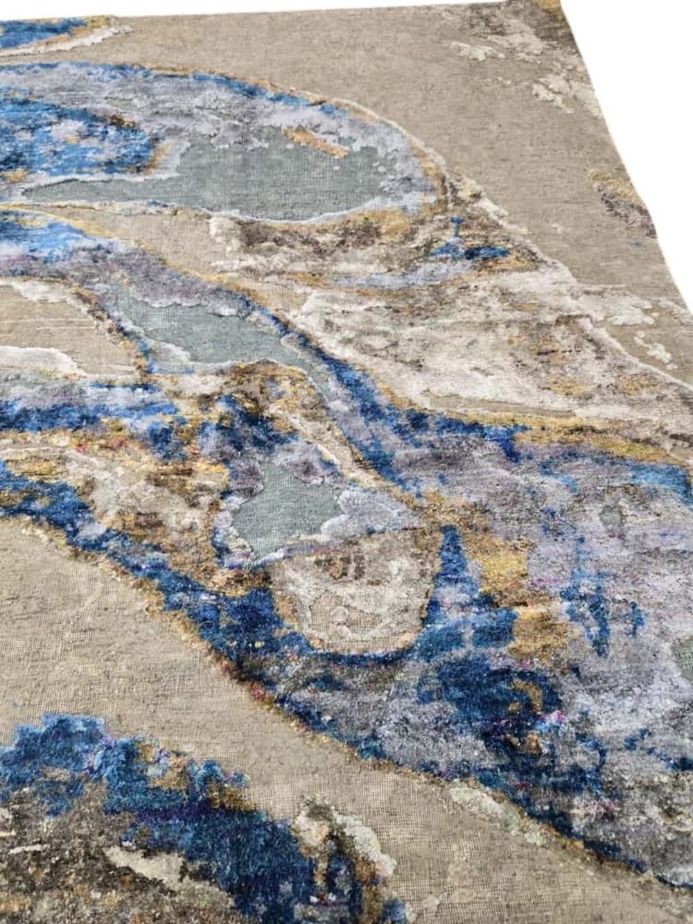 Tapis naturel en soie et laine nouées à la main, beige, blanc et turquoise, en stock Neuf - En vente à New York, NY