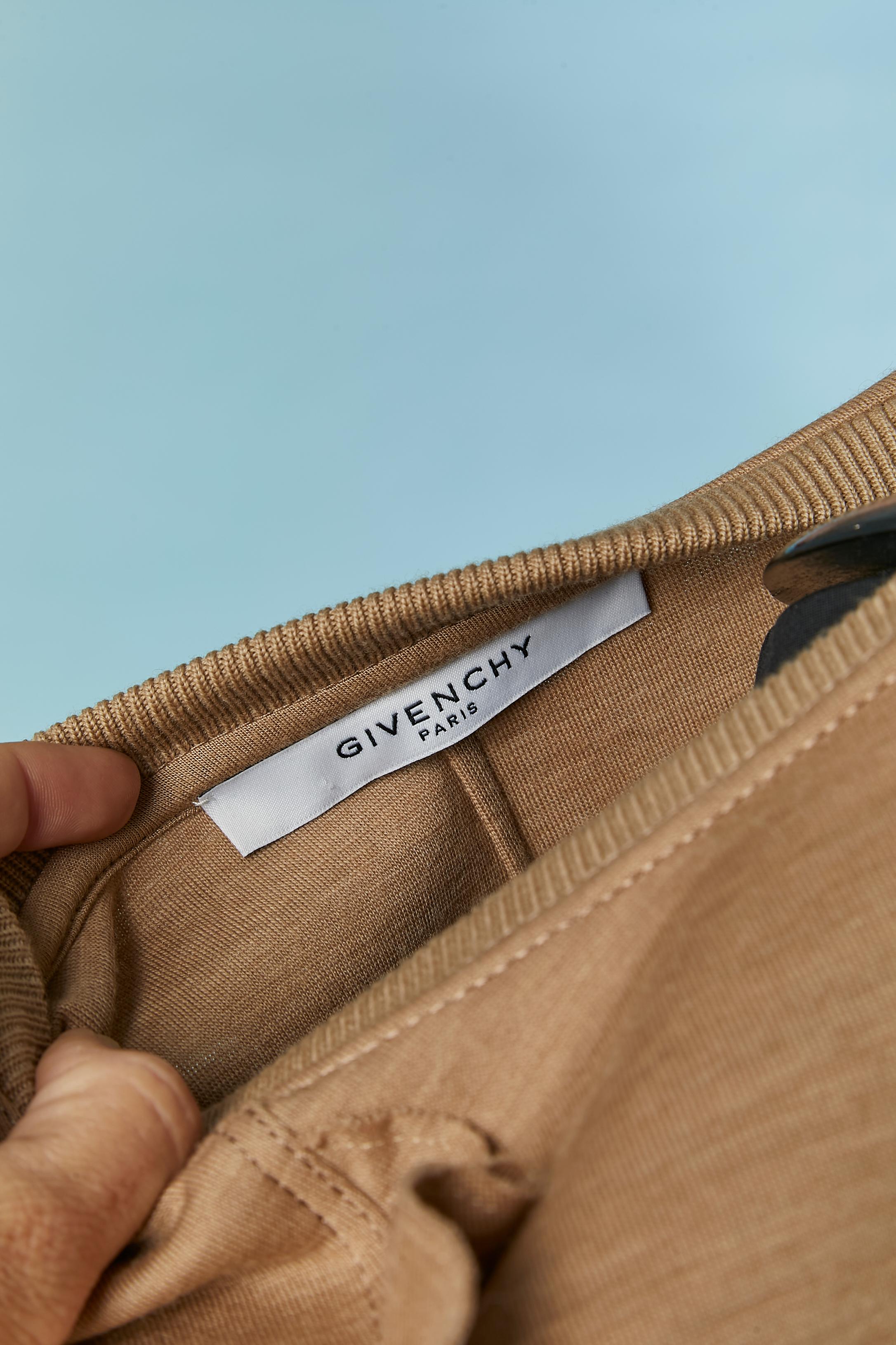 Jersey de punto de lana beige con volantes asimétricos con borde cortado en crudo GIVENCHY en venta 3