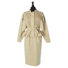 Tailleur con gonna in lana beige e smock sul davanti della giacca Emmanuelle KHANH