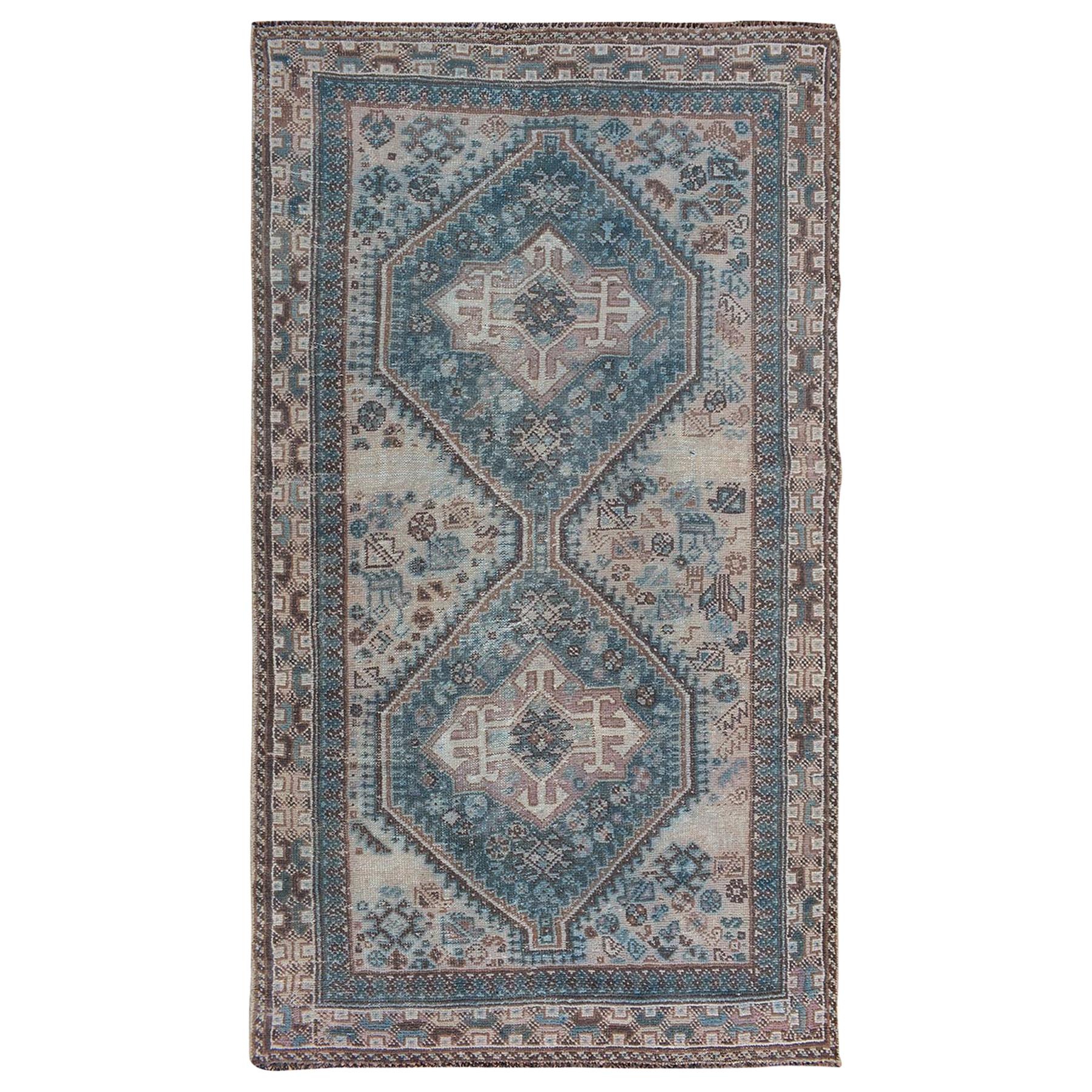 Red Persian Shiraz Pure Wool Hand Knotted Oriental Rug For Sale at 1stDibs