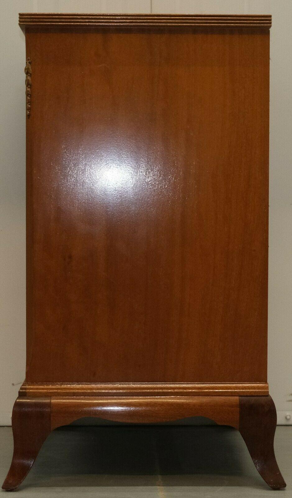 Beithcraft Ltd Scotland Hardwood Bedside Cabinet Flame Figure Open Bookshelf In Good Condition In West Sussex, Pulborough