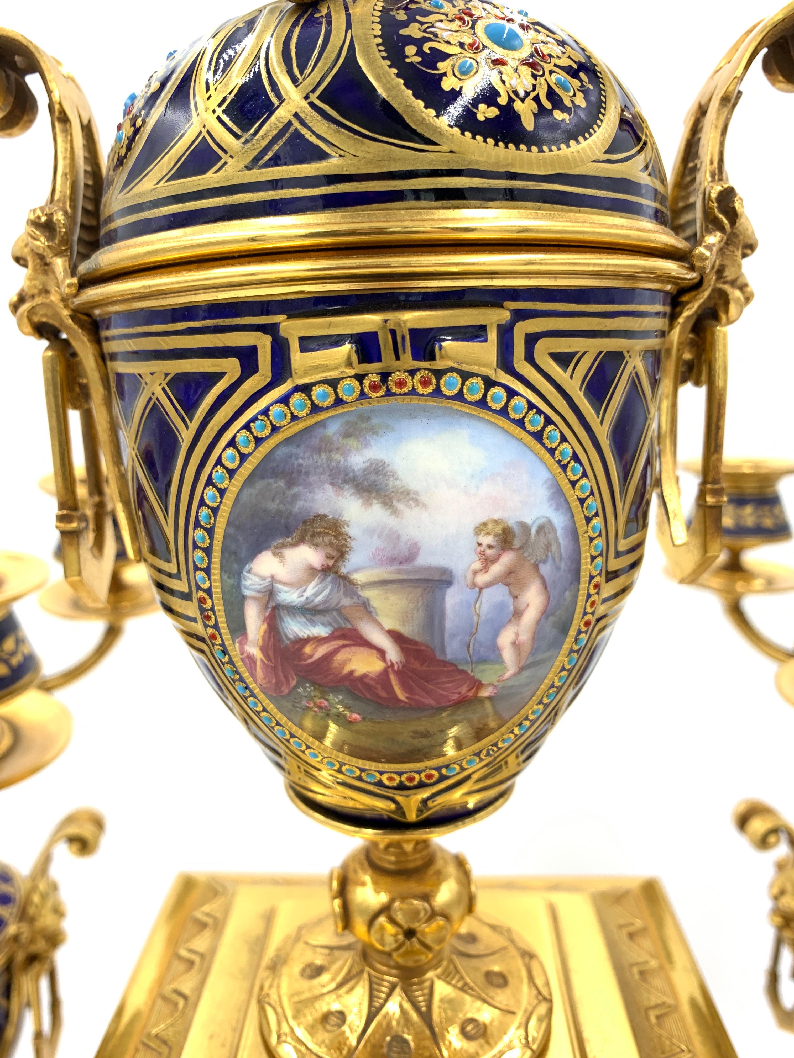 Uhrenset mit Juwelen im Sevres-Stil des 19. Jahrhunderts im Angebot 2