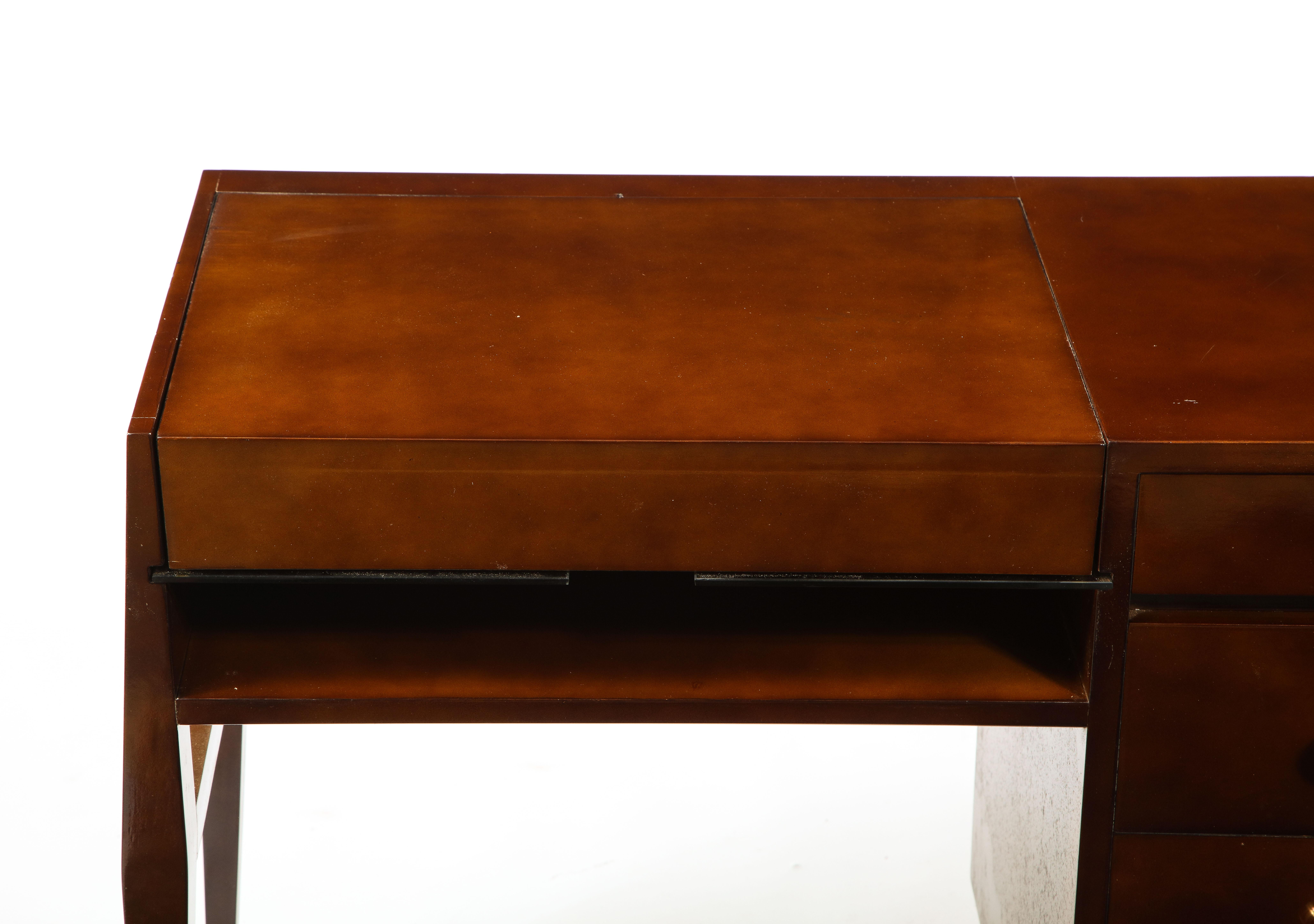 Dorato Scrivania e Vanity in lacca e bronzo di Raphaël Décorateur Beka, Francia, anni '50 in vendita