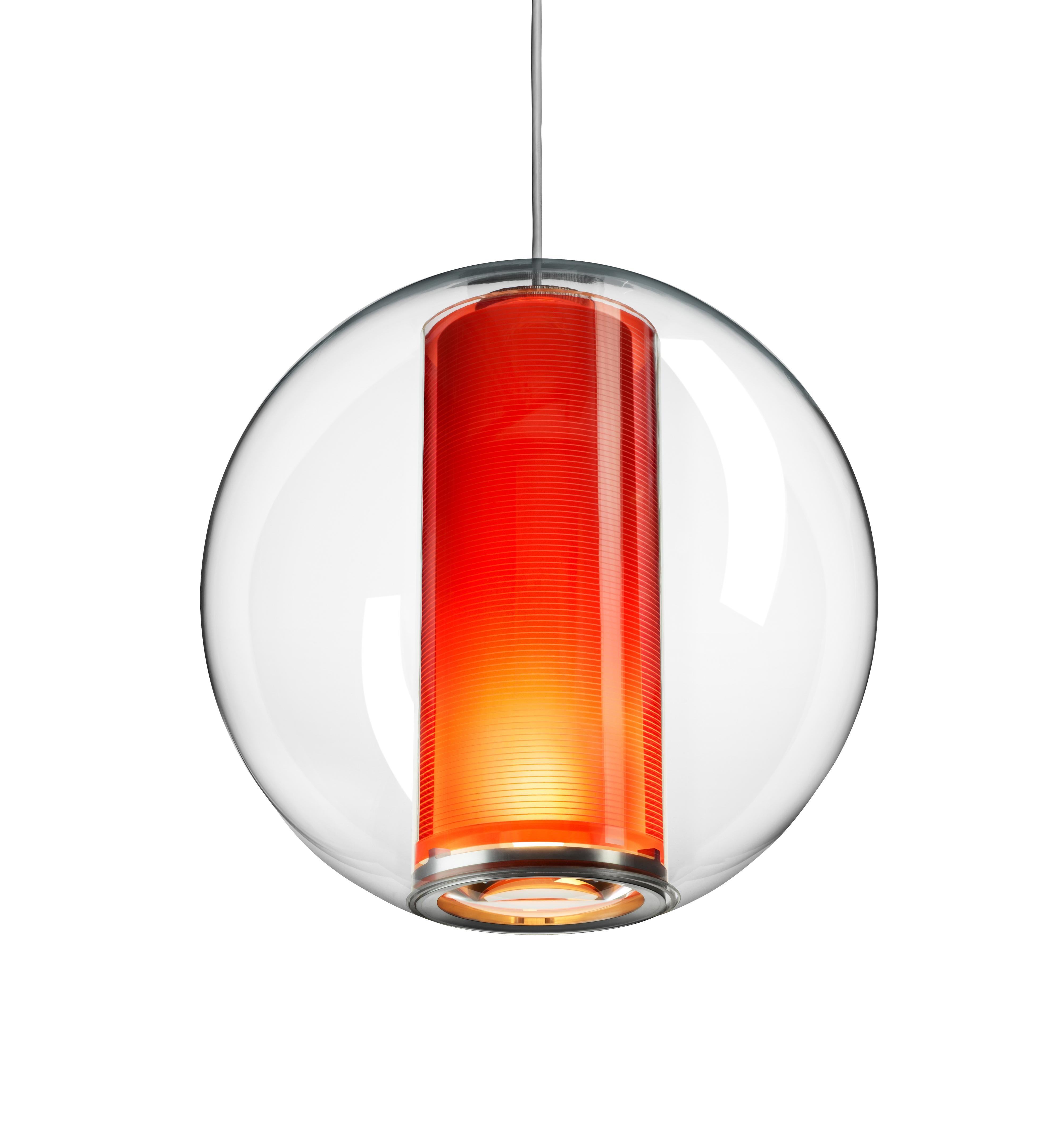 Bel Occhio pendant is a study in weightlessness and transparency. Its inner column suspends freely within a clear acrylic shell and provides both ambient and focused illumination. Available with orange or white diffuser.

Features:
Full range