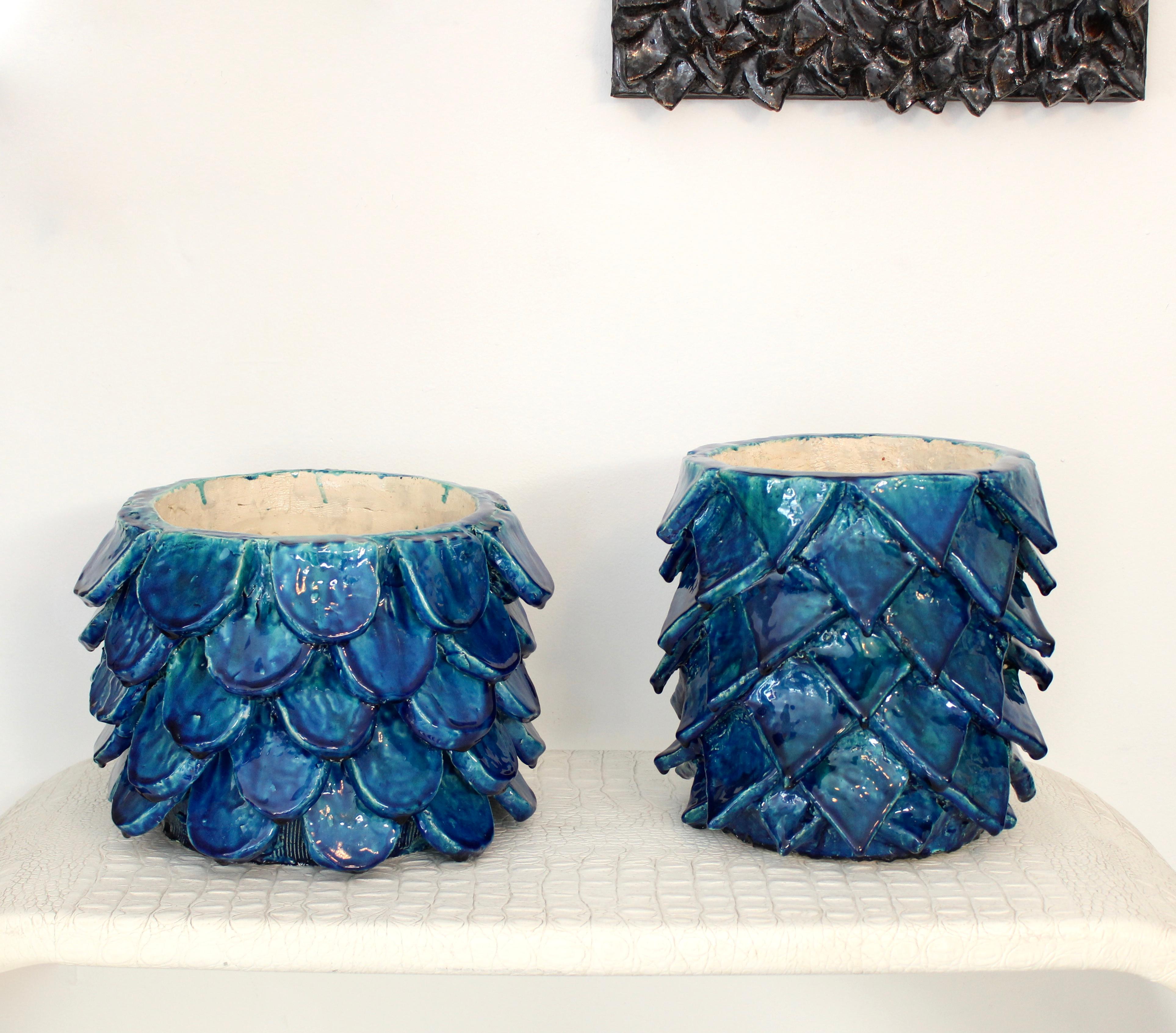 Bela Silva Sculptural Contemporary Floral Motif Blue Ceramic Vase, circa 2020 9