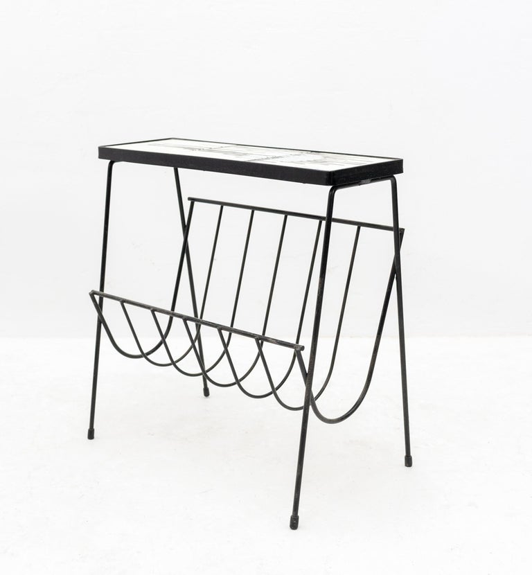 Belarti Side Table Newspaper Rack