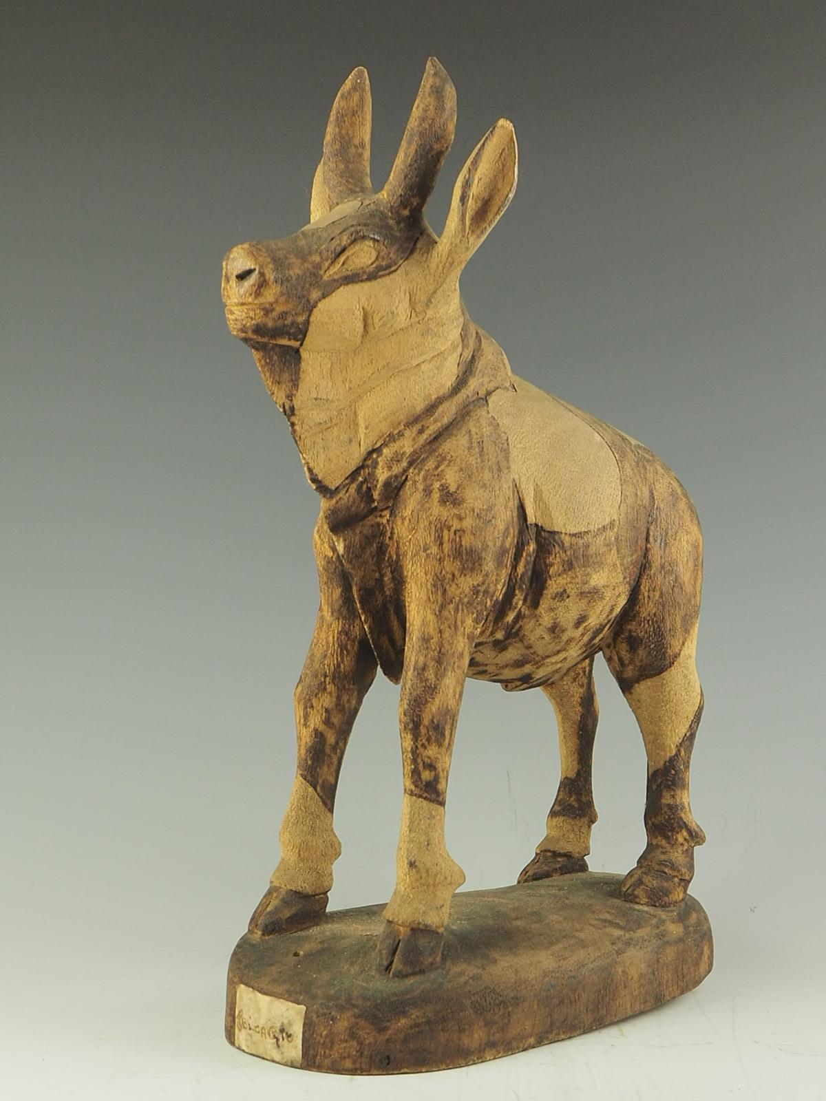 Volkskunst-Skulptur einer Ziege aus Belcanto im Zustand „Gut“ im Angebot in Lincoln, GB