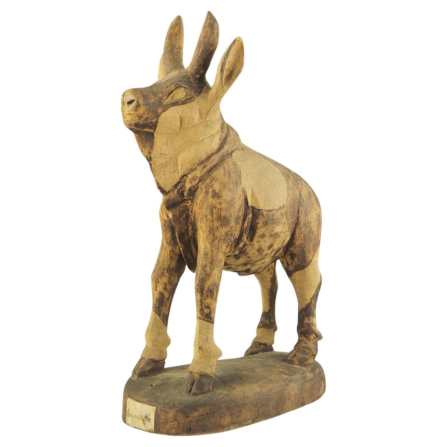 Volkskunst-Skulptur einer Ziege aus Belcanto im Angebot