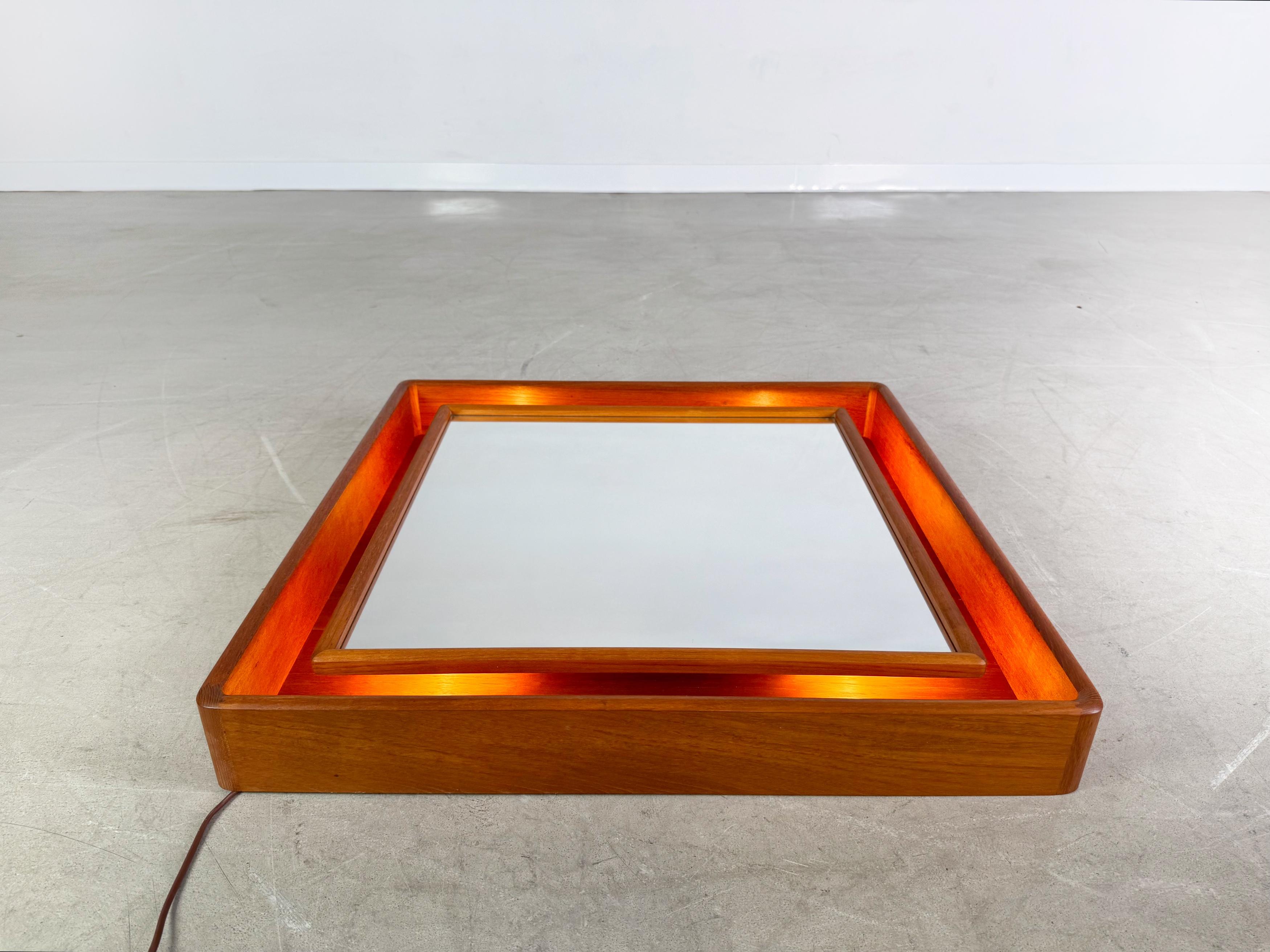 Beleuchteter Midcentury Spiegel Pedersen & Hansen Teak Vintage For Sale 5