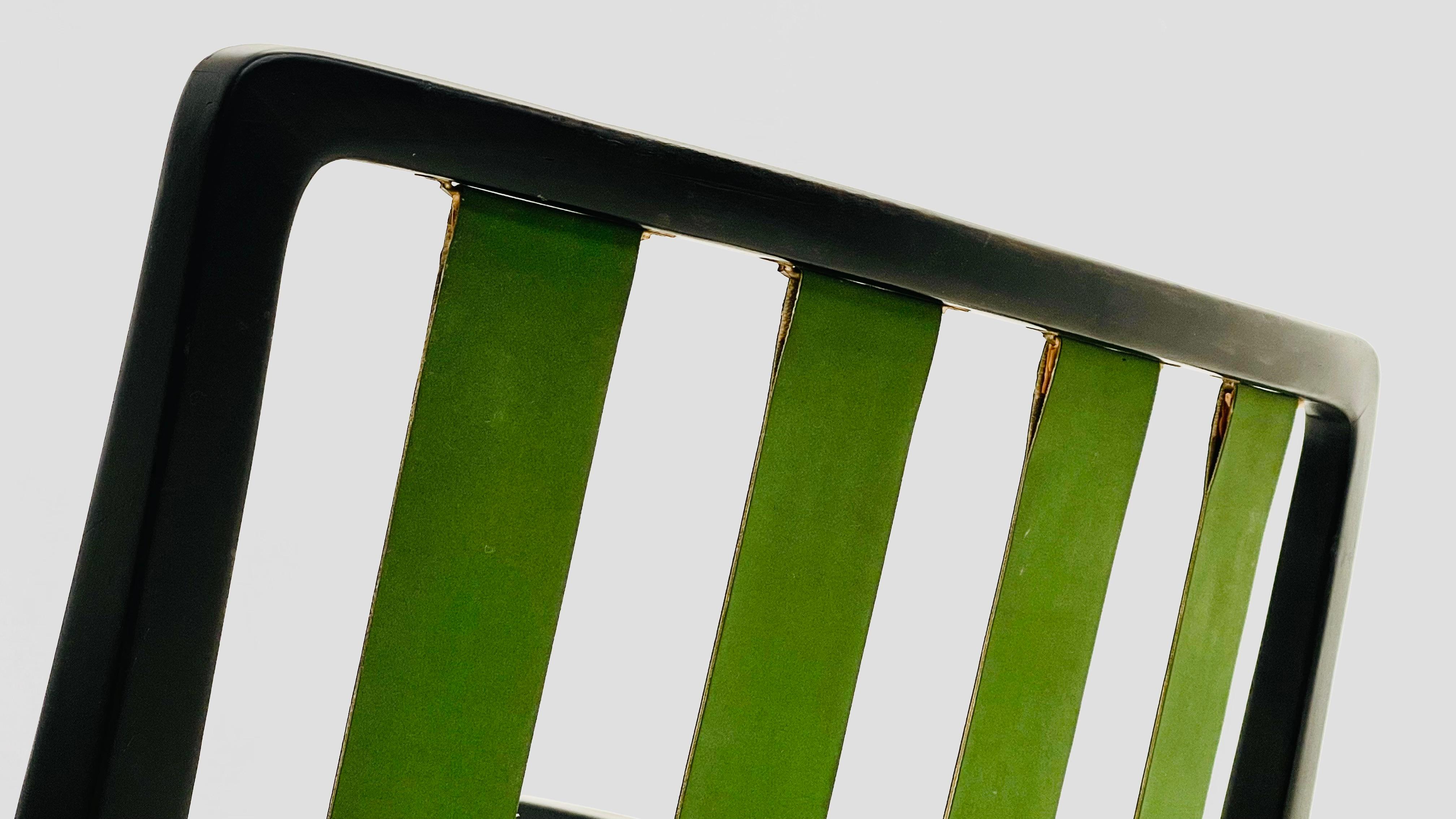 Paire de chaises longues belges des années 1960 en vente 11