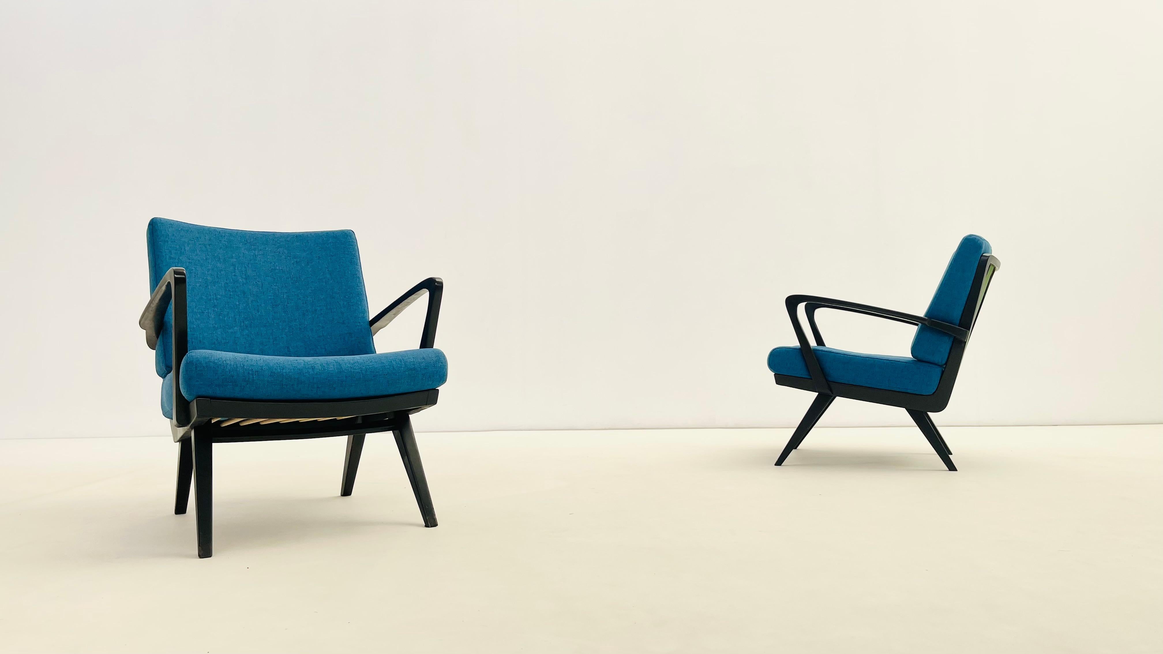 Mid-Century Modern Paire de chaises longues belges des années 1960 en vente