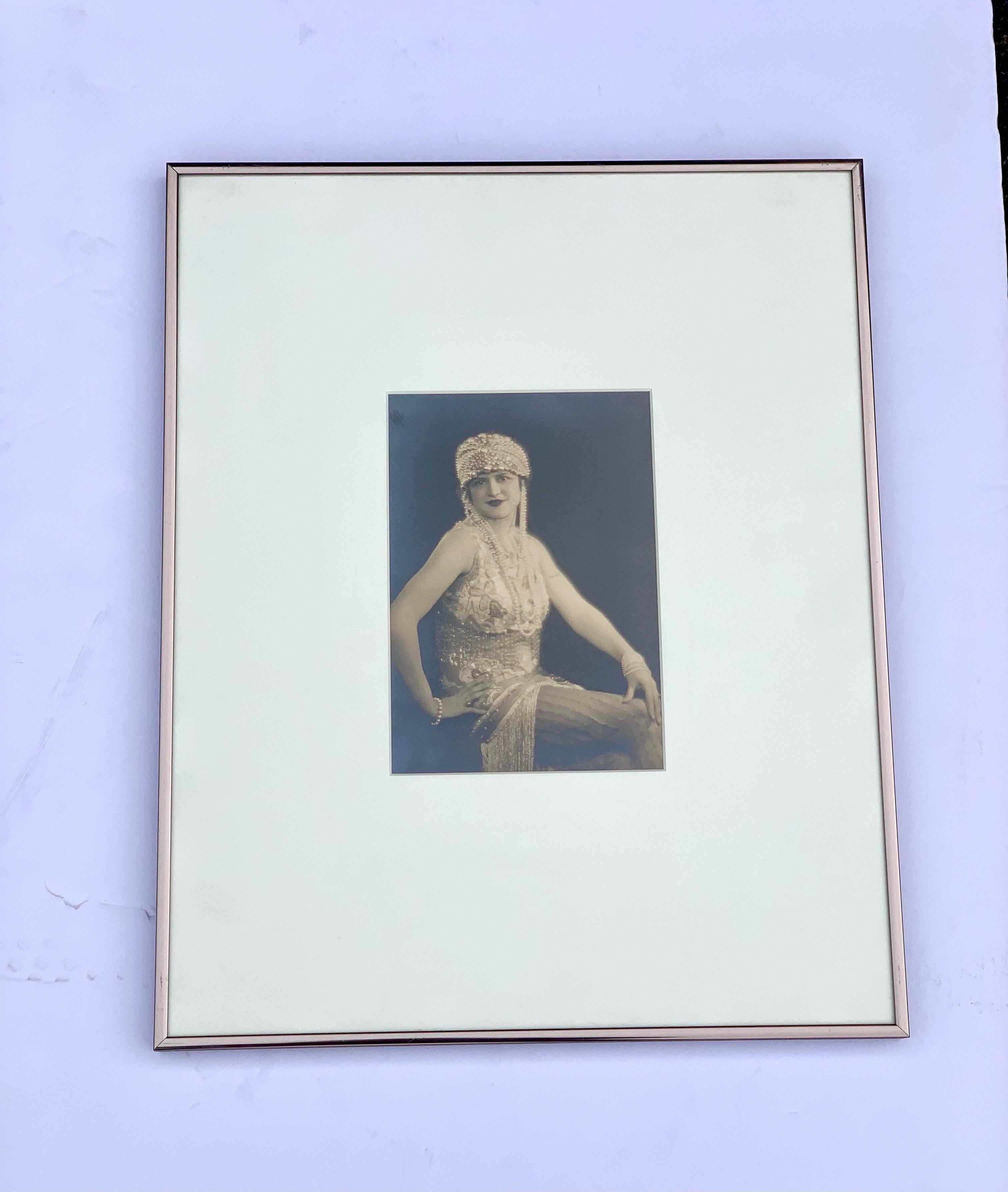 Belgian Actress Antique Framed Photograph Gelatin Print Medium, circa 1920s In Good Condition In West Hartford, CT