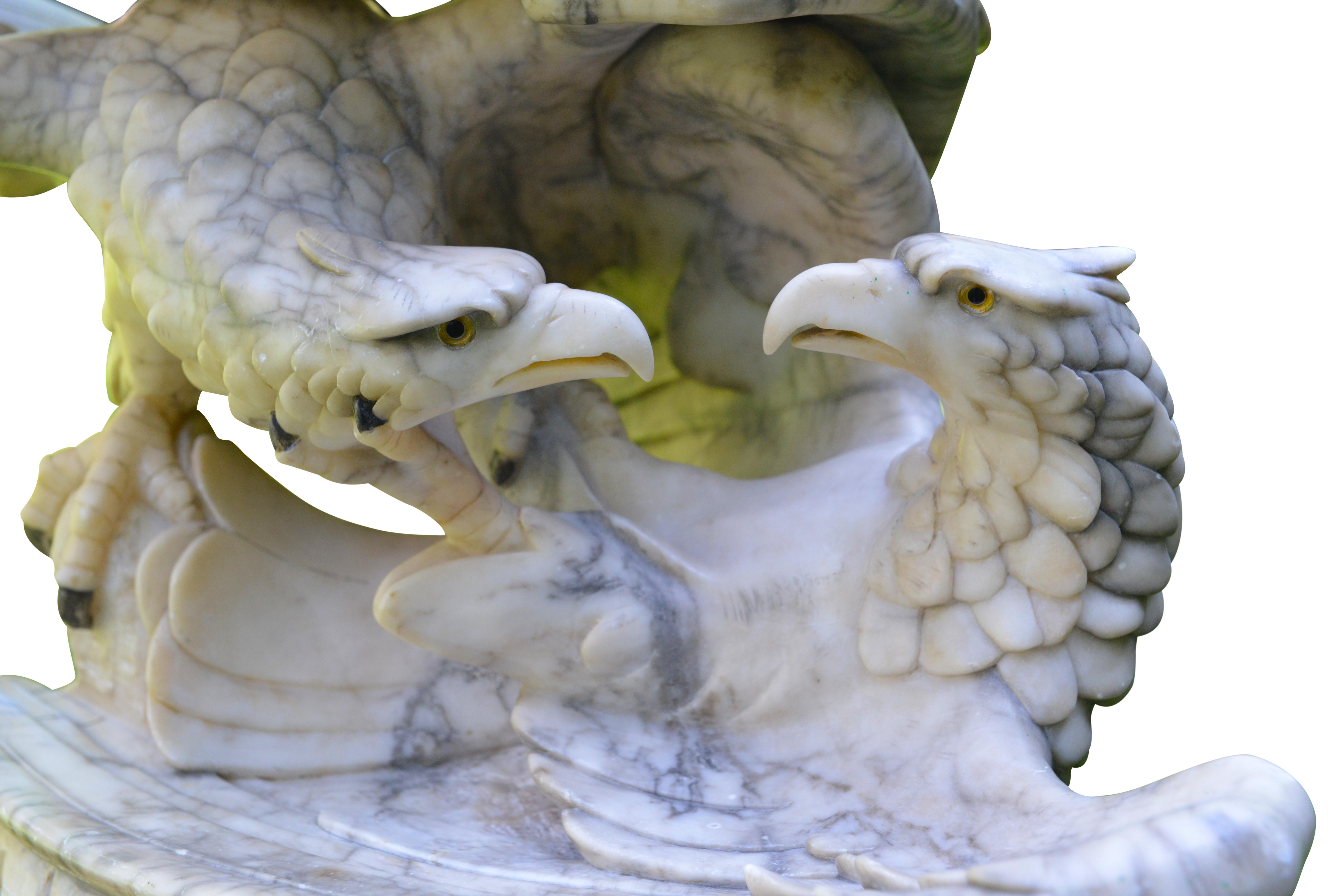 Belgian Art Deco Alabaster Eagle Lamp, circa 1940 In Excellent Condition For Sale In Sint-Kruis, BE