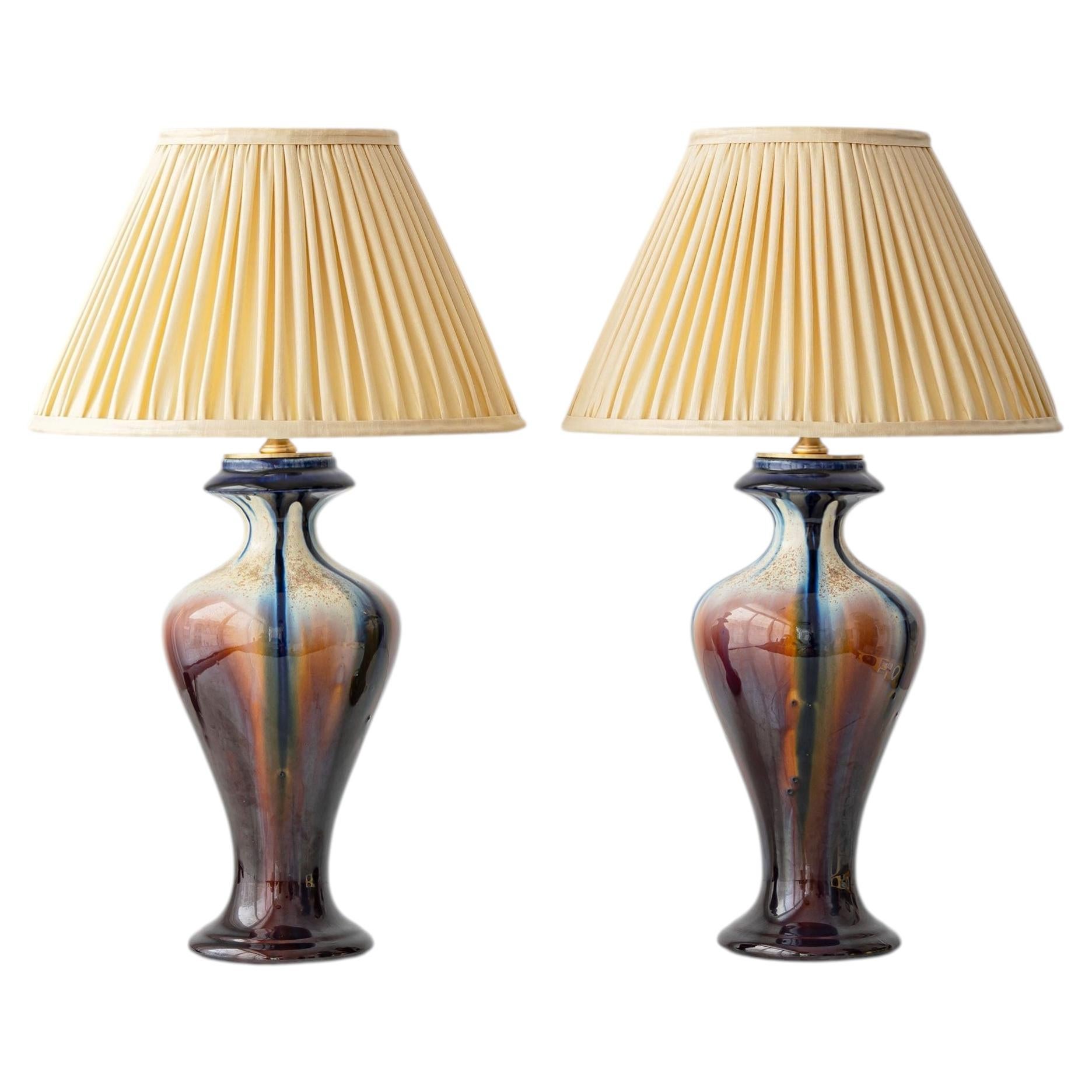Lampes de table belges en céramique Art déco, lot de deux, émail flambé, nouveaux abat-jours en soie
