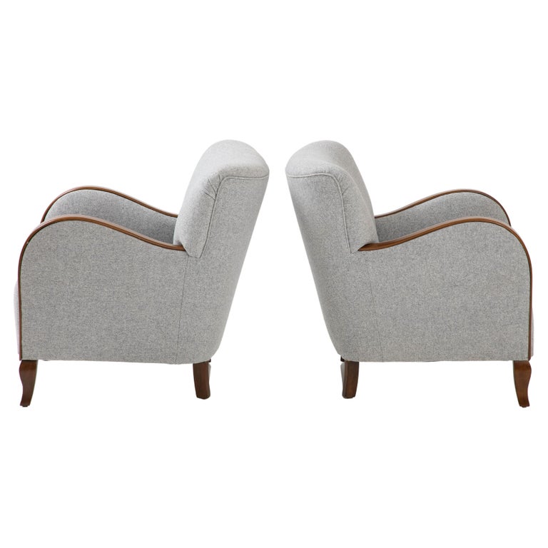 Fauteuils club art déco belges En vente sur 1stDibs