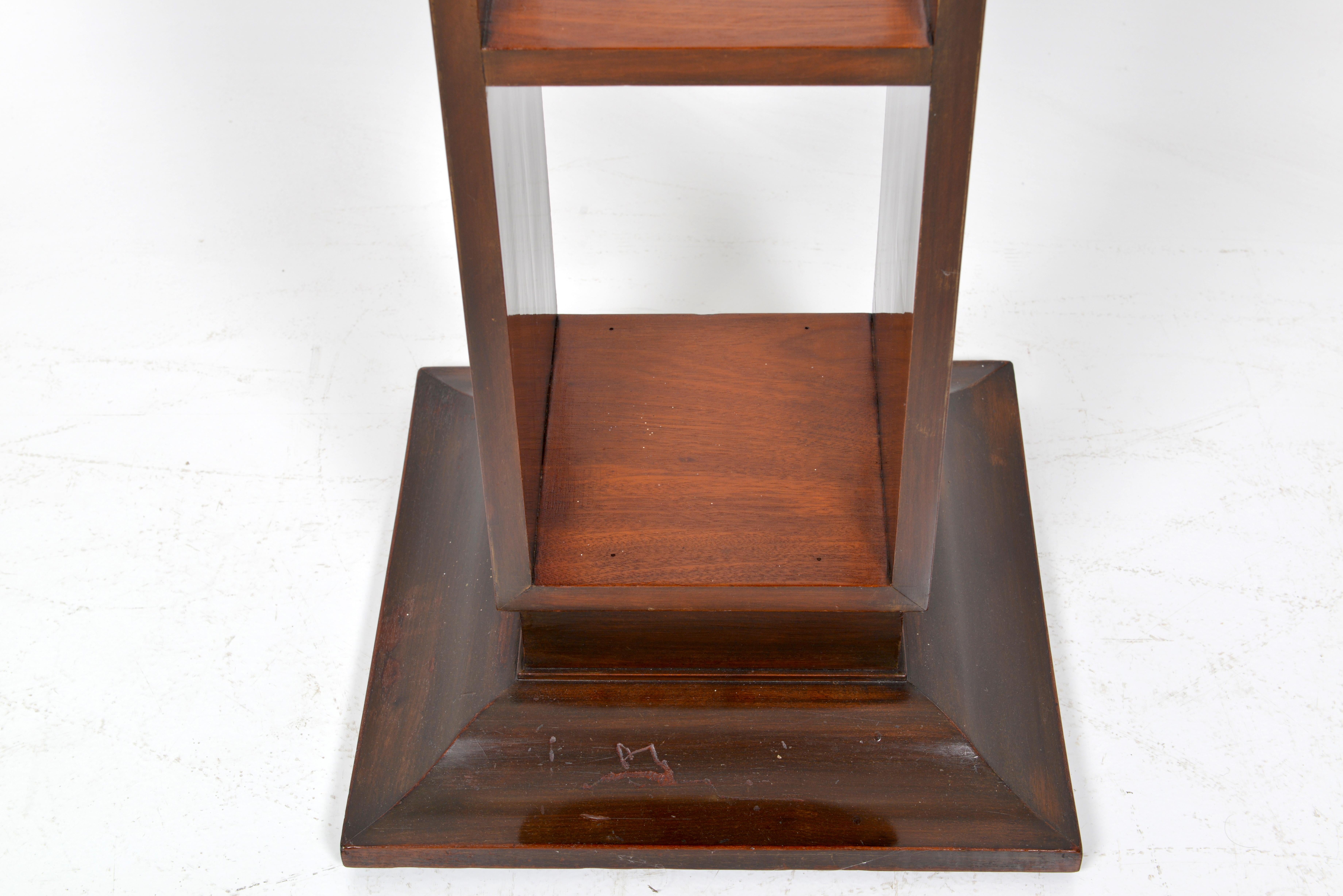 Belgian Art Deco Mahogany Standard Lamp, circa 1930 In Excellent Condition For Sale In Sint-Kruis, BE
