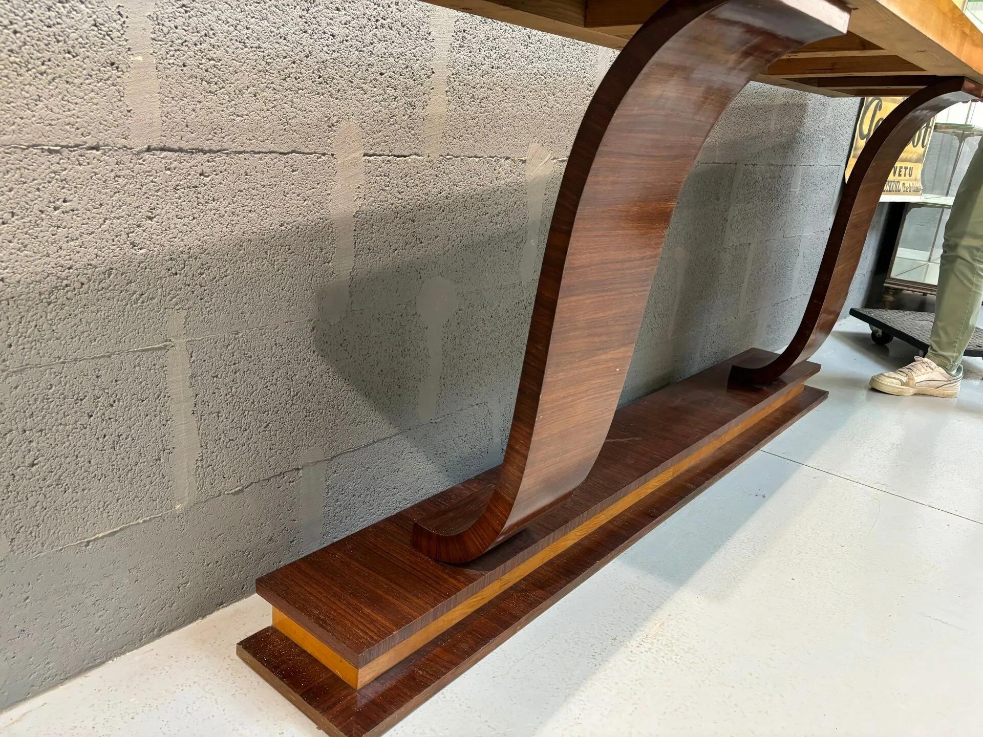 Belgische Art Deco Arbeit um 1930, Seltene sehr große Art Deco Konsole (Art déco) im Angebot