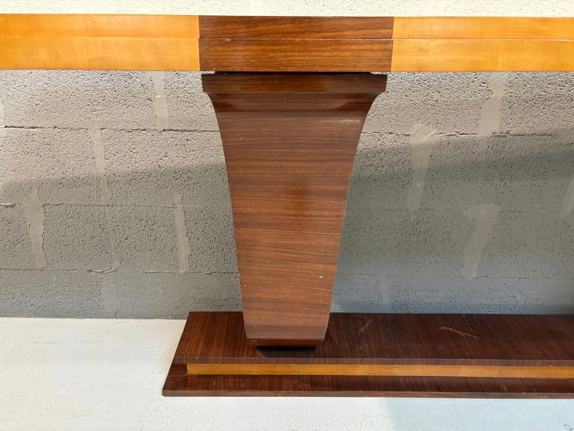 Belgische Art Deco Arbeit um 1930, Seltene sehr große Art Deco Konsole (Mitte des 20. Jahrhunderts) im Angebot