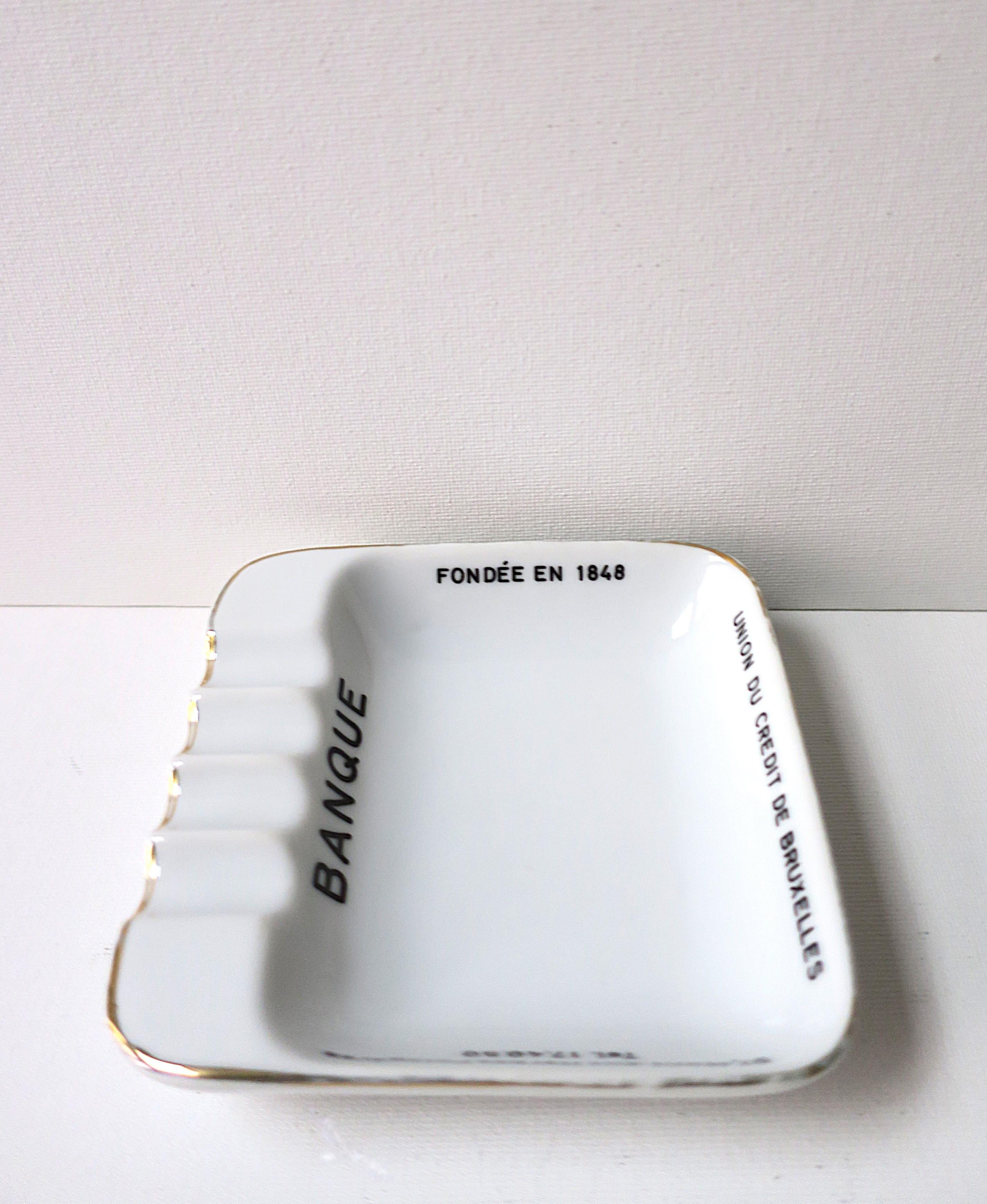 Cenicero de porcelana belga 