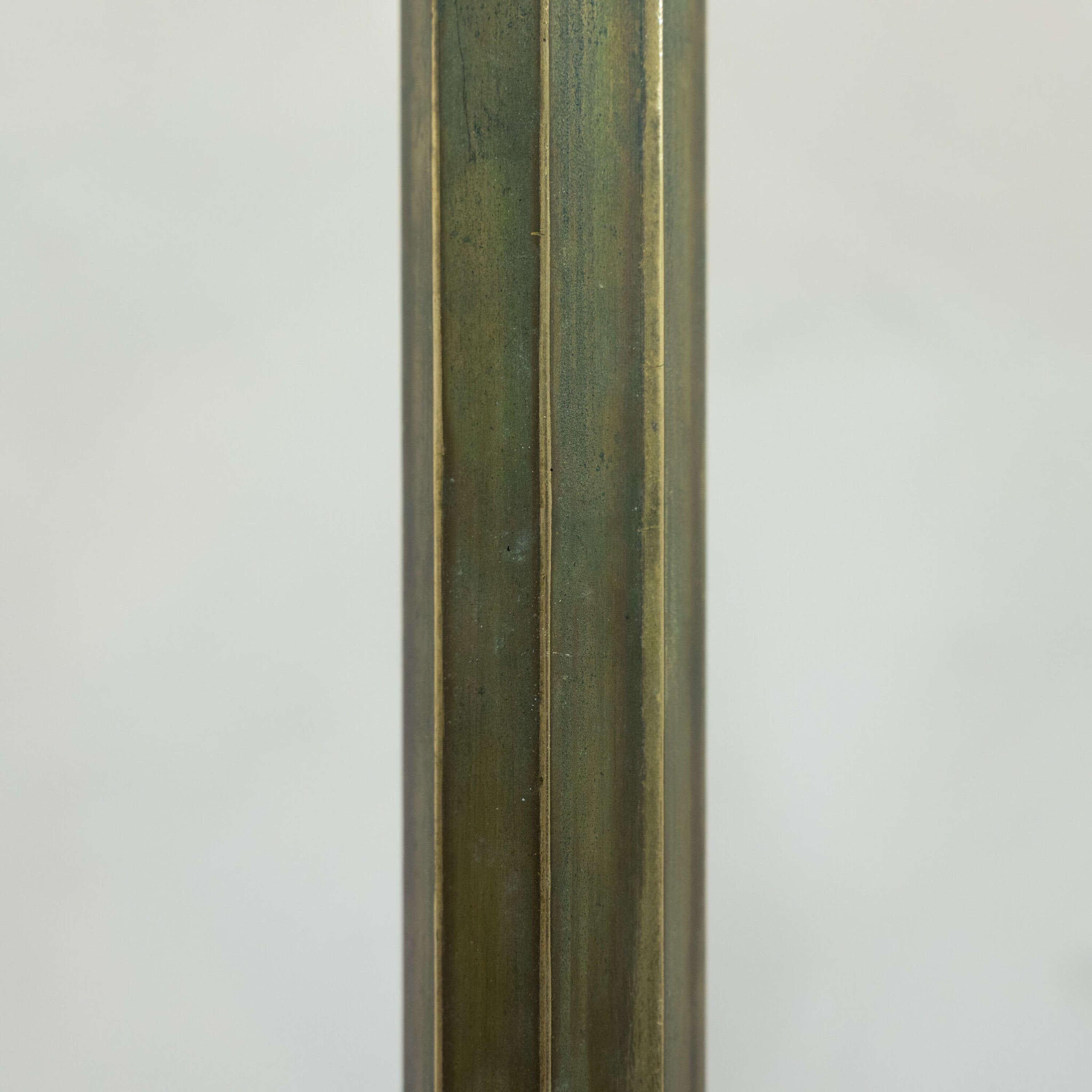 Lampada da terra in ottone belga in vendita 1