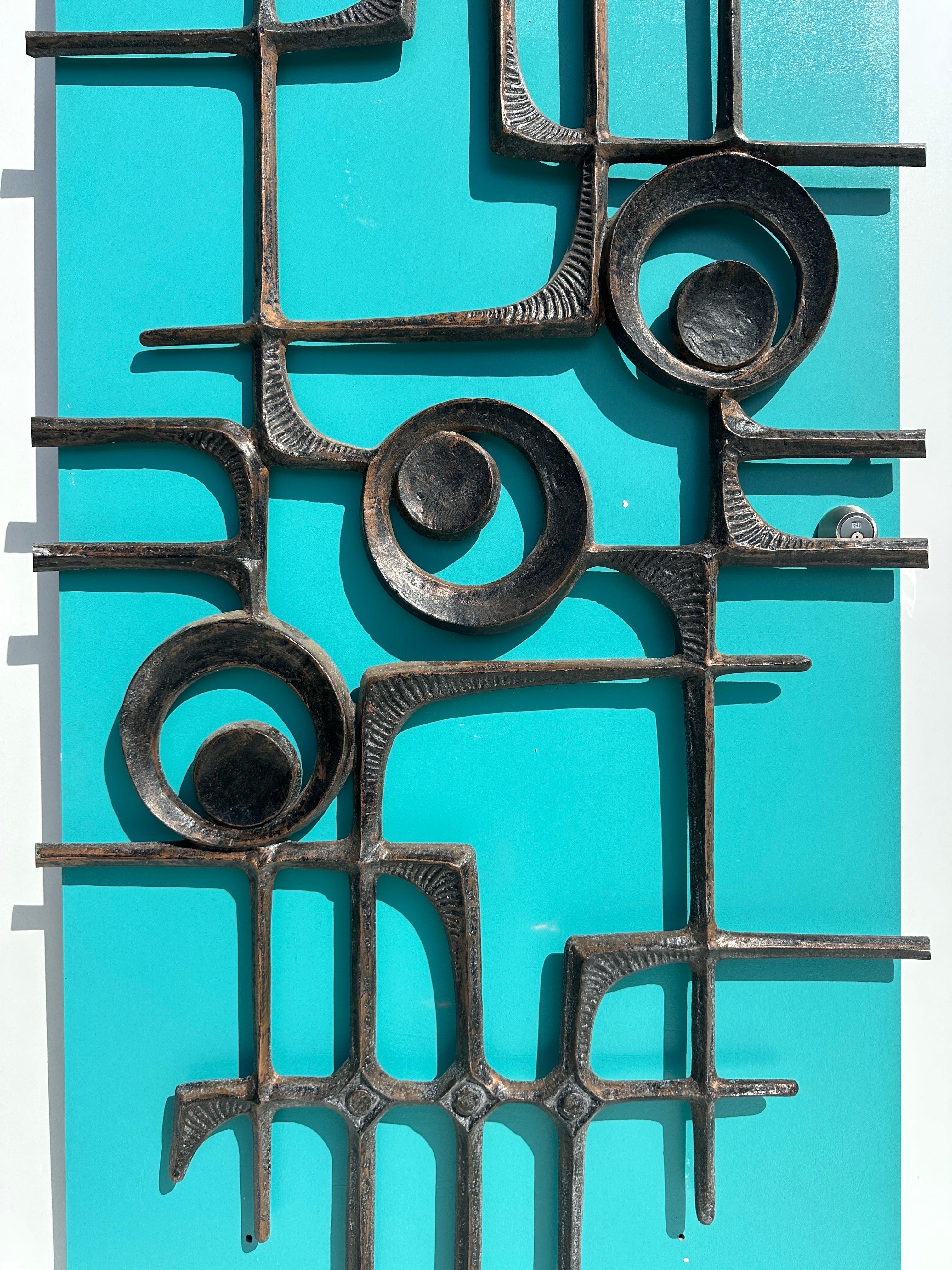 Belgian Brutalist Aluminum Door Grill Decoration In Good Condition For Sale In North Hollywood, CA