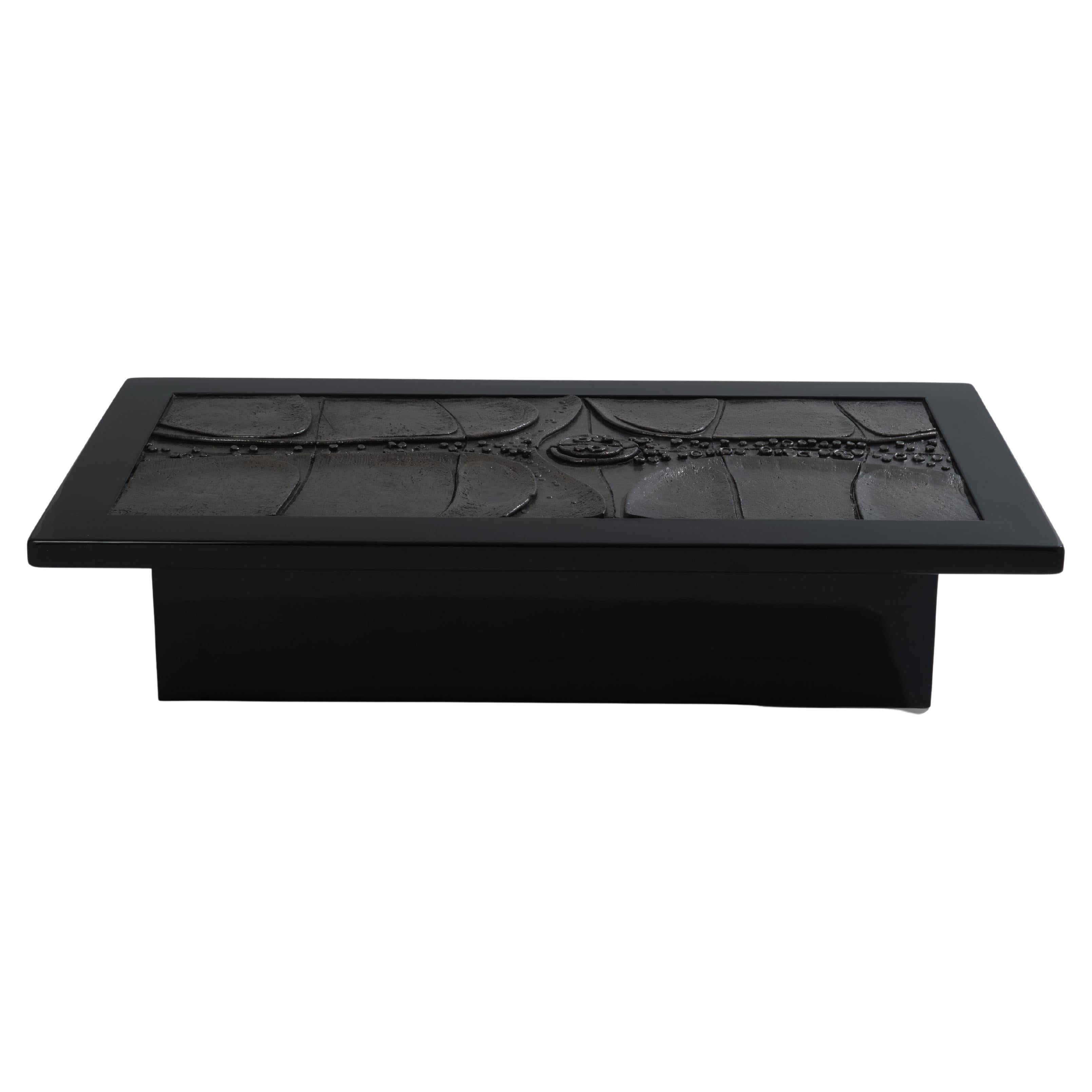 Mesa de centro belga brutalista de cerámica lacada Erik Deforce 1977 en venta