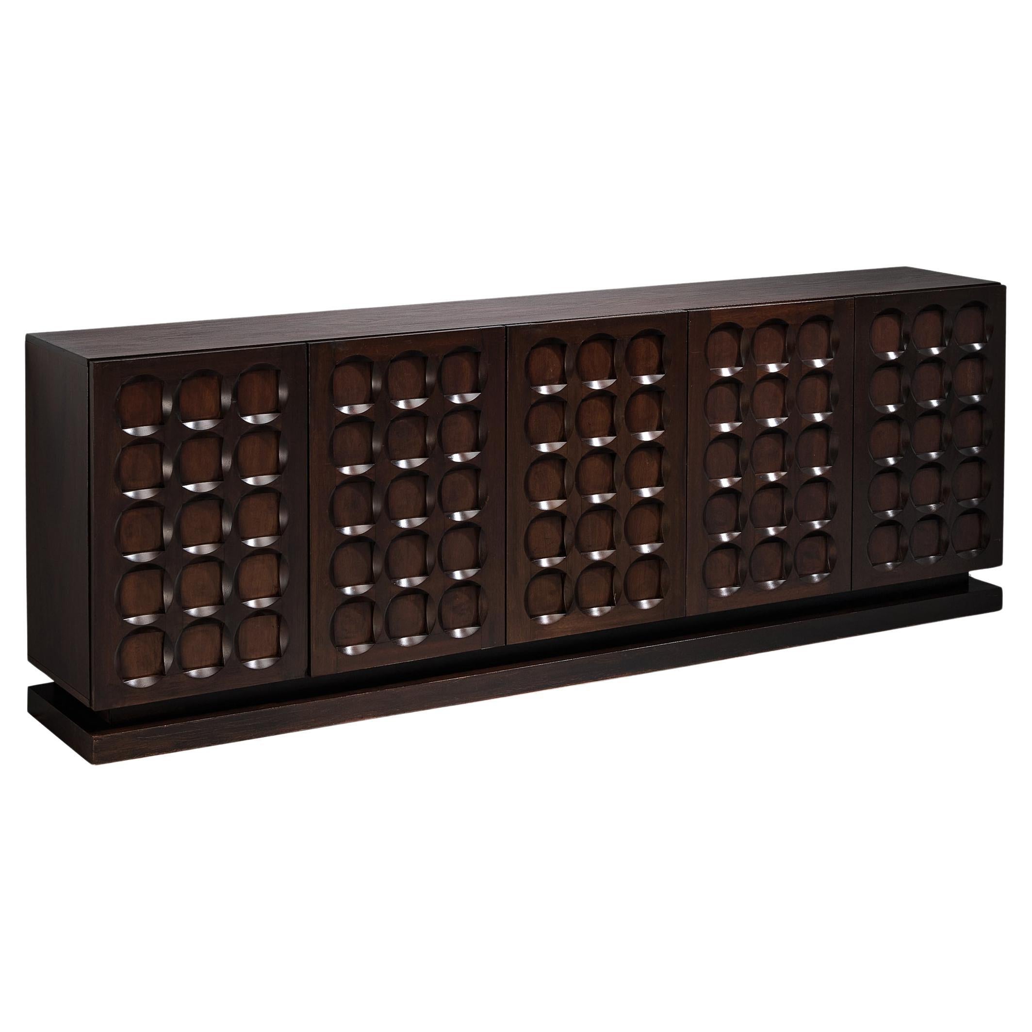 Belgisches brutalistisches Sideboard aus dunkel gebeiztem Mahagoni  im Angebot