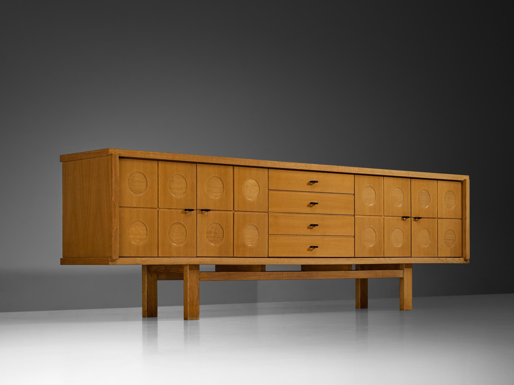 Aluminium Buffet brutal belge en chêne en vente