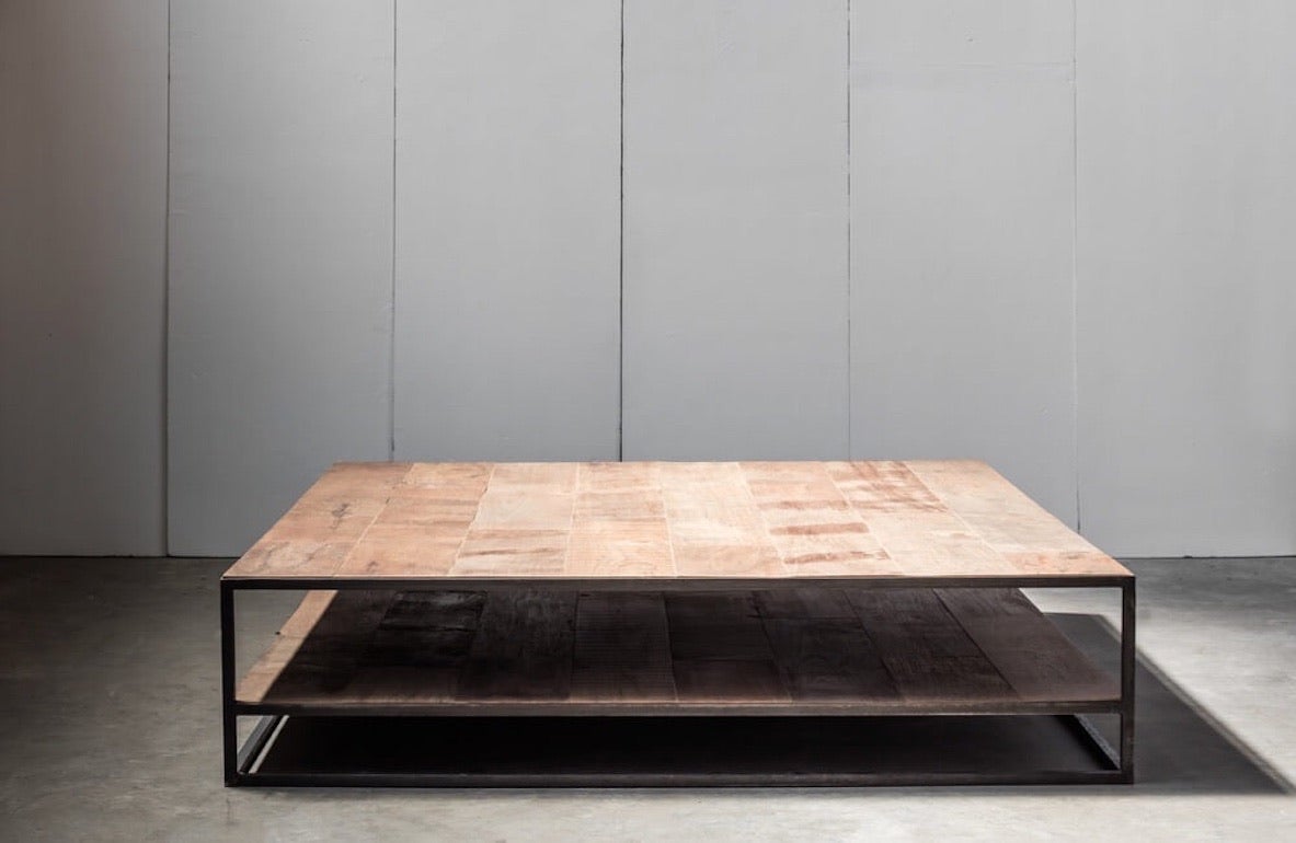 Mesa de centro belga con suelo antiguo Teca y acero en dos niveles Moderno en venta