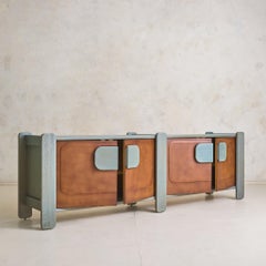 Belgisches Cognac-Leder + Eichenholz Sideboard von Hi Plan, 1970er