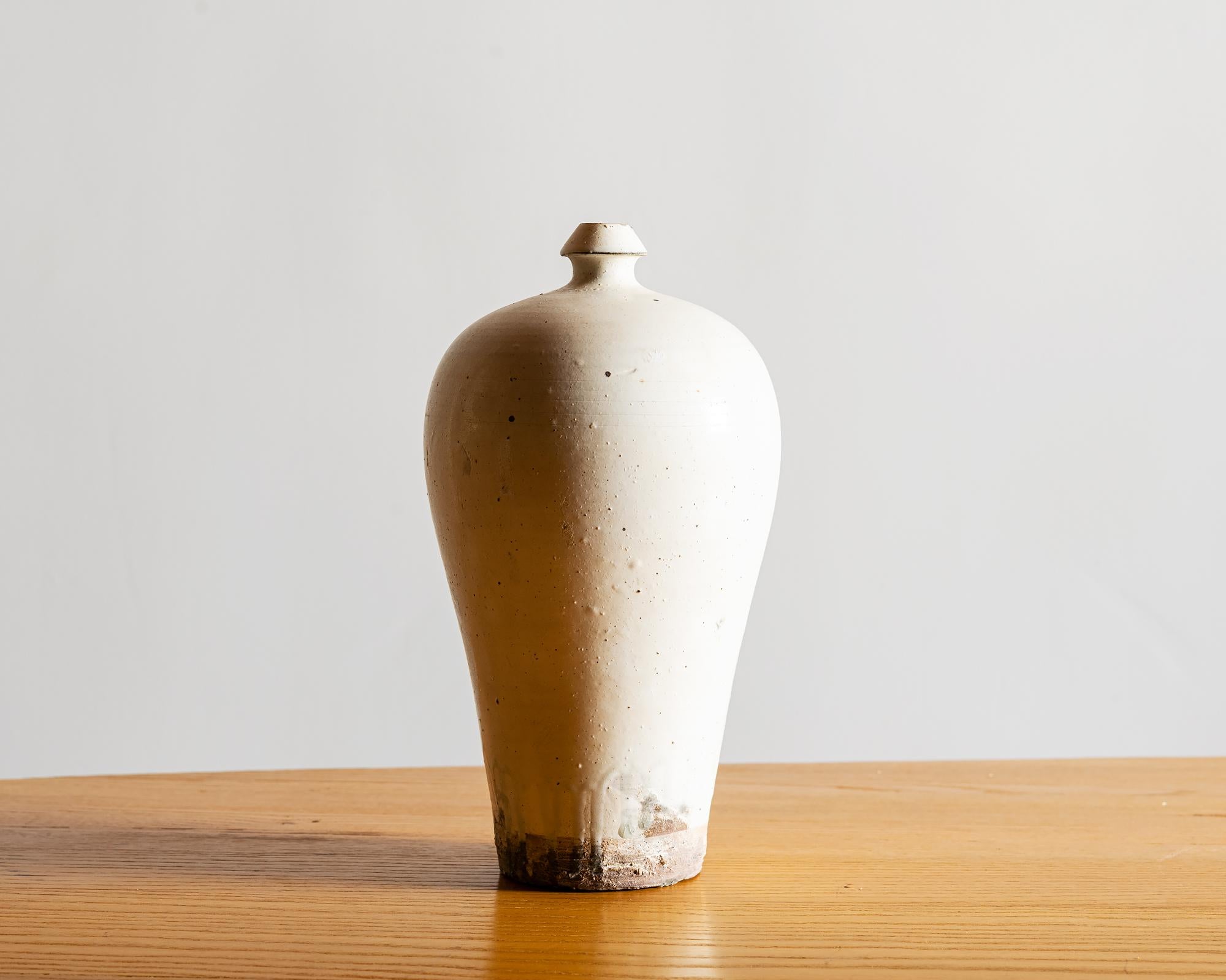 Organic Modern Belgian Contemporary Vase in Bisque Glaze, 2018 For Sale