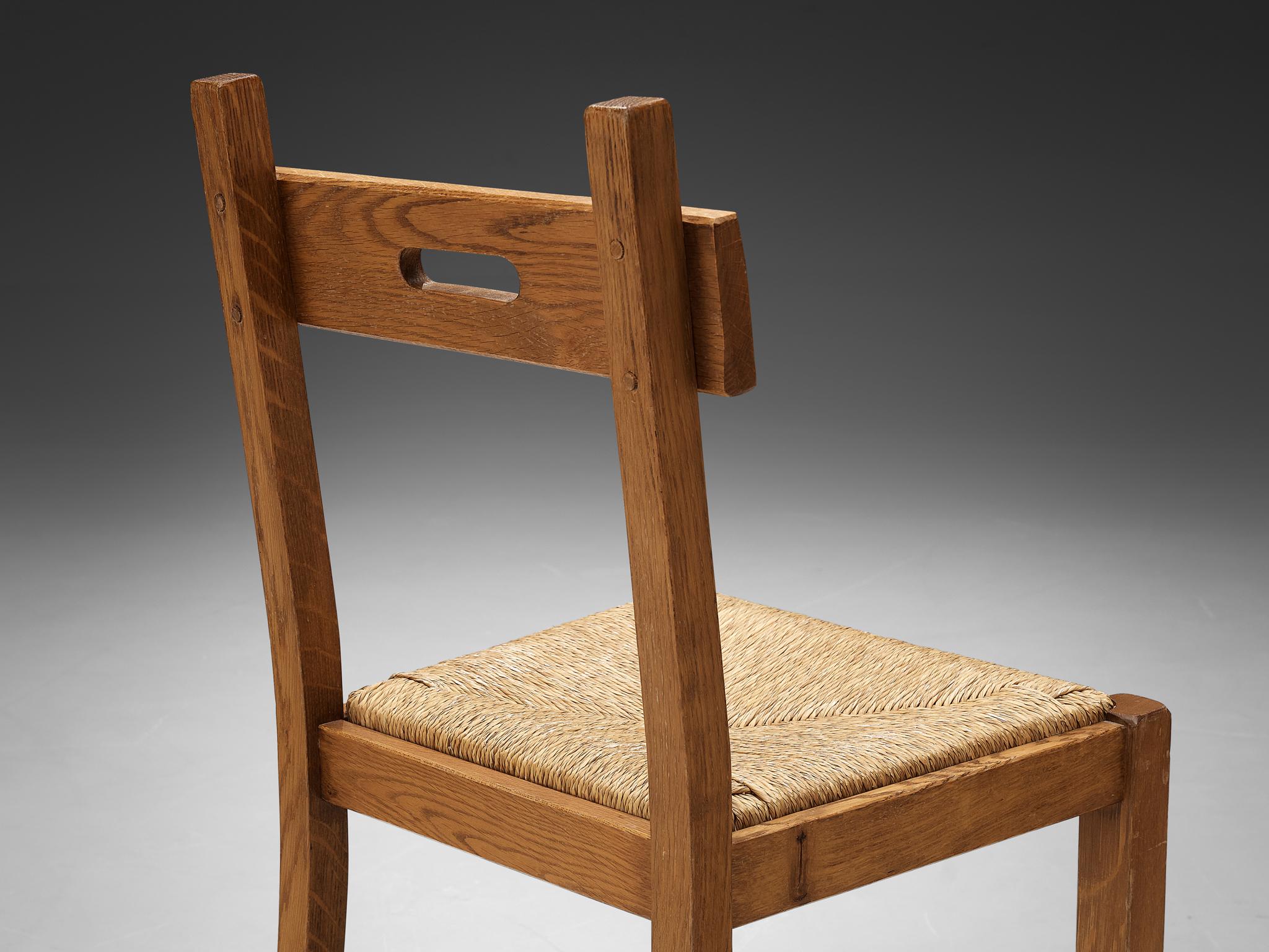 Mid-20th Century Belgian Dining Chair in Oak and Straw For Sale