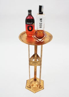 Table à boissons, table d'appoint ou table d'appoint en fer forgé doré