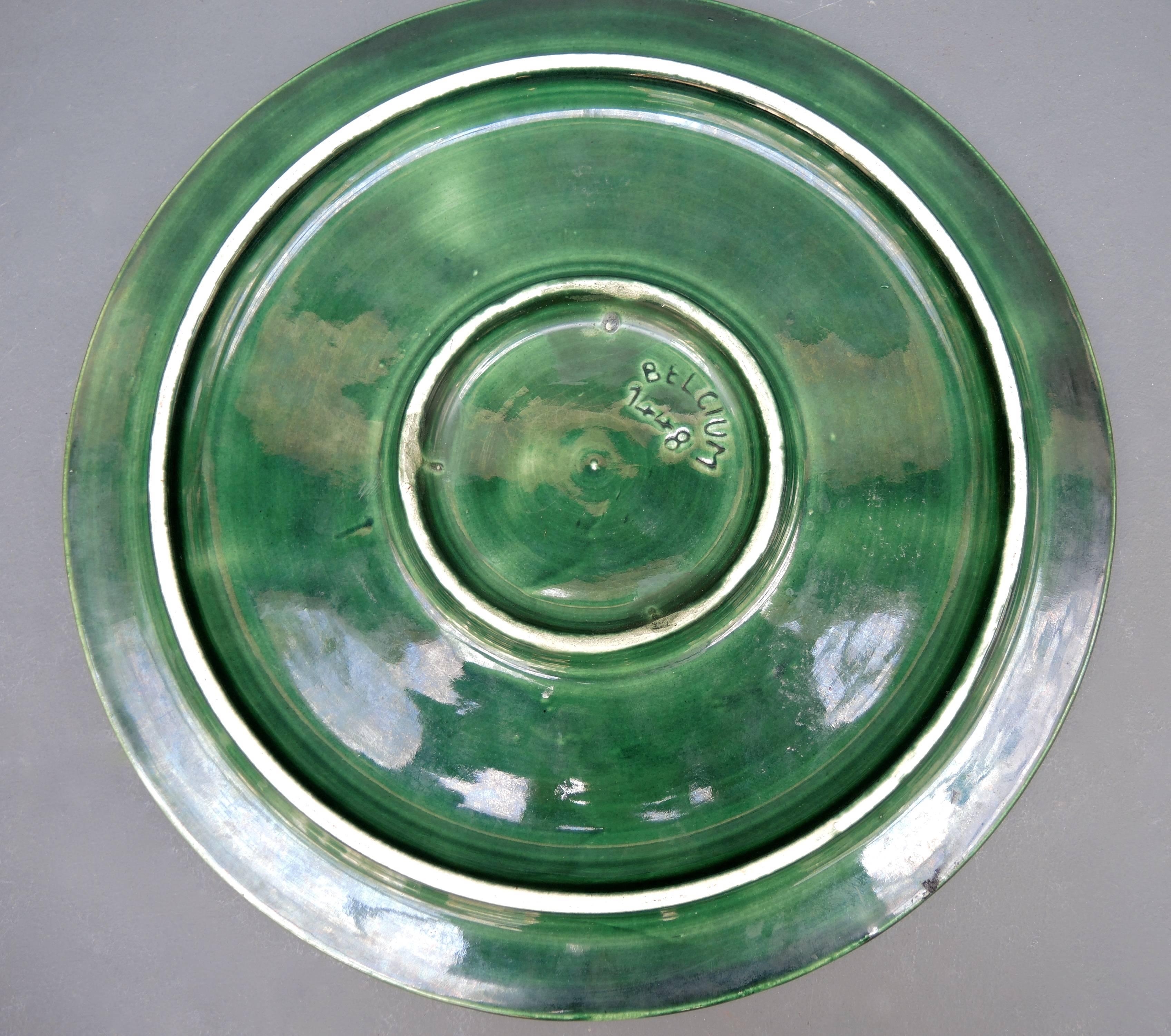 Belle Époque Belgian Faience Green Glazed Cheese or Tart Serving Plate in a Woven Form For Sale