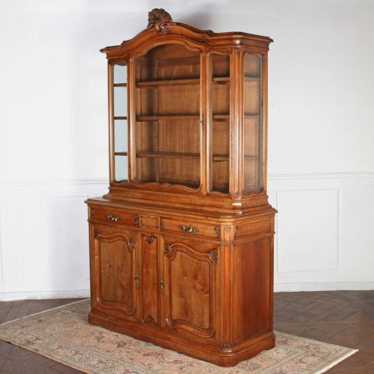 18th Century Belgian Fruitwood Buffet & Hutch For Sale