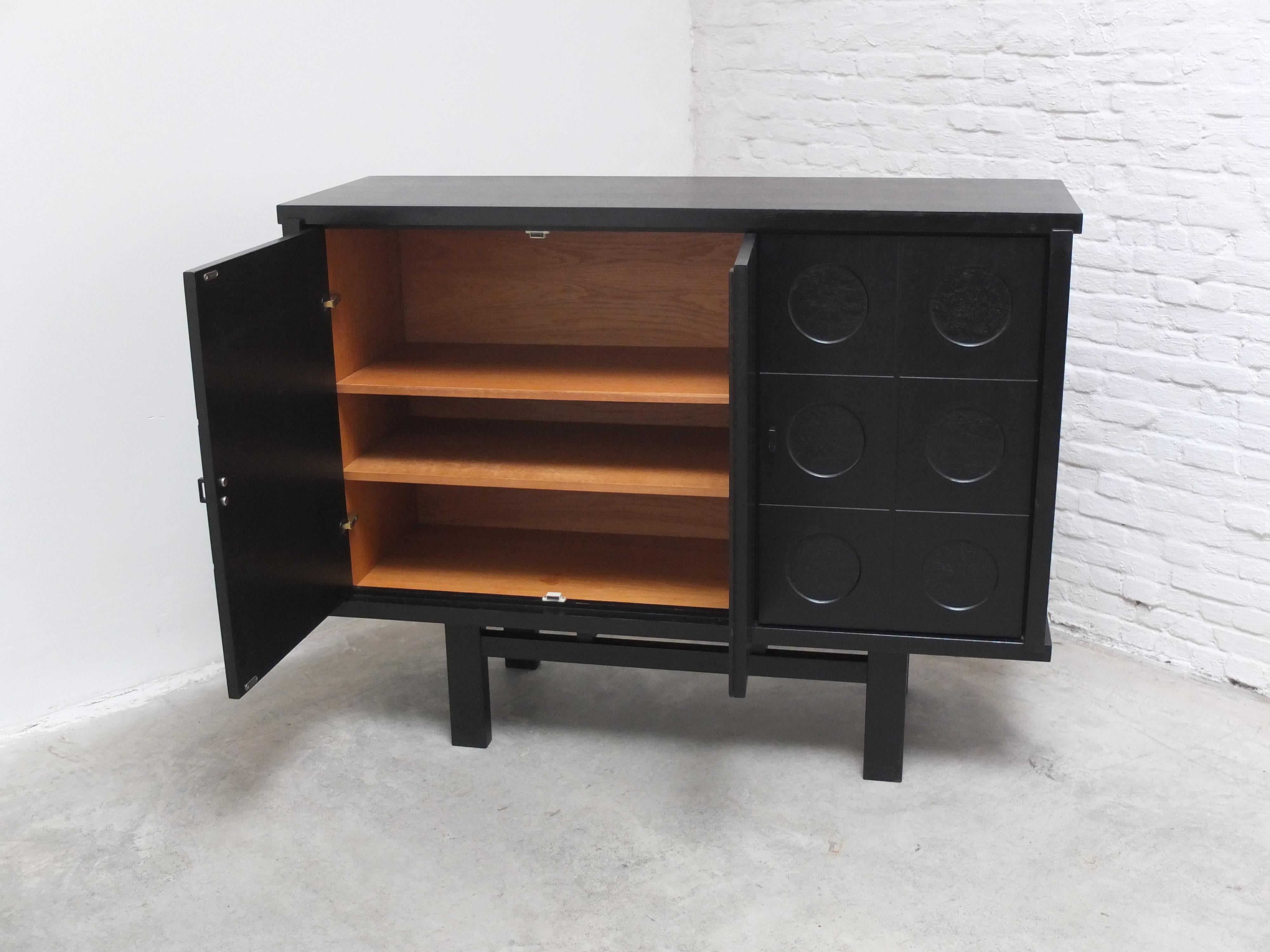 Cabinet graphique belge en Oak Oak teinté noir, années 1970 en vente 3
