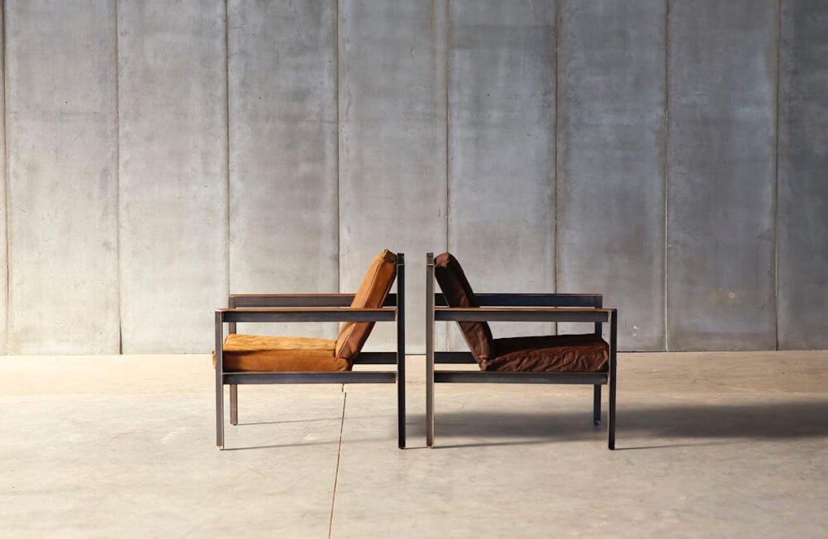 Sillón Cargo belga hecho a mano en lona encerada marrón oscuro Cuero en venta