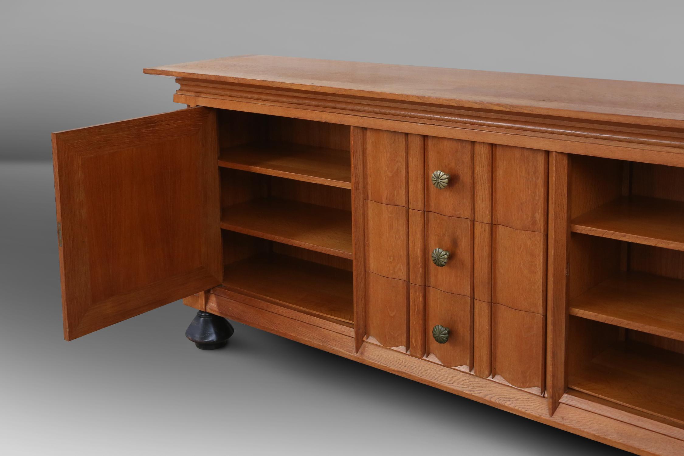 Belgian Late Art Deco Sideboard in Solid Oak and Brass Details For Sale 10