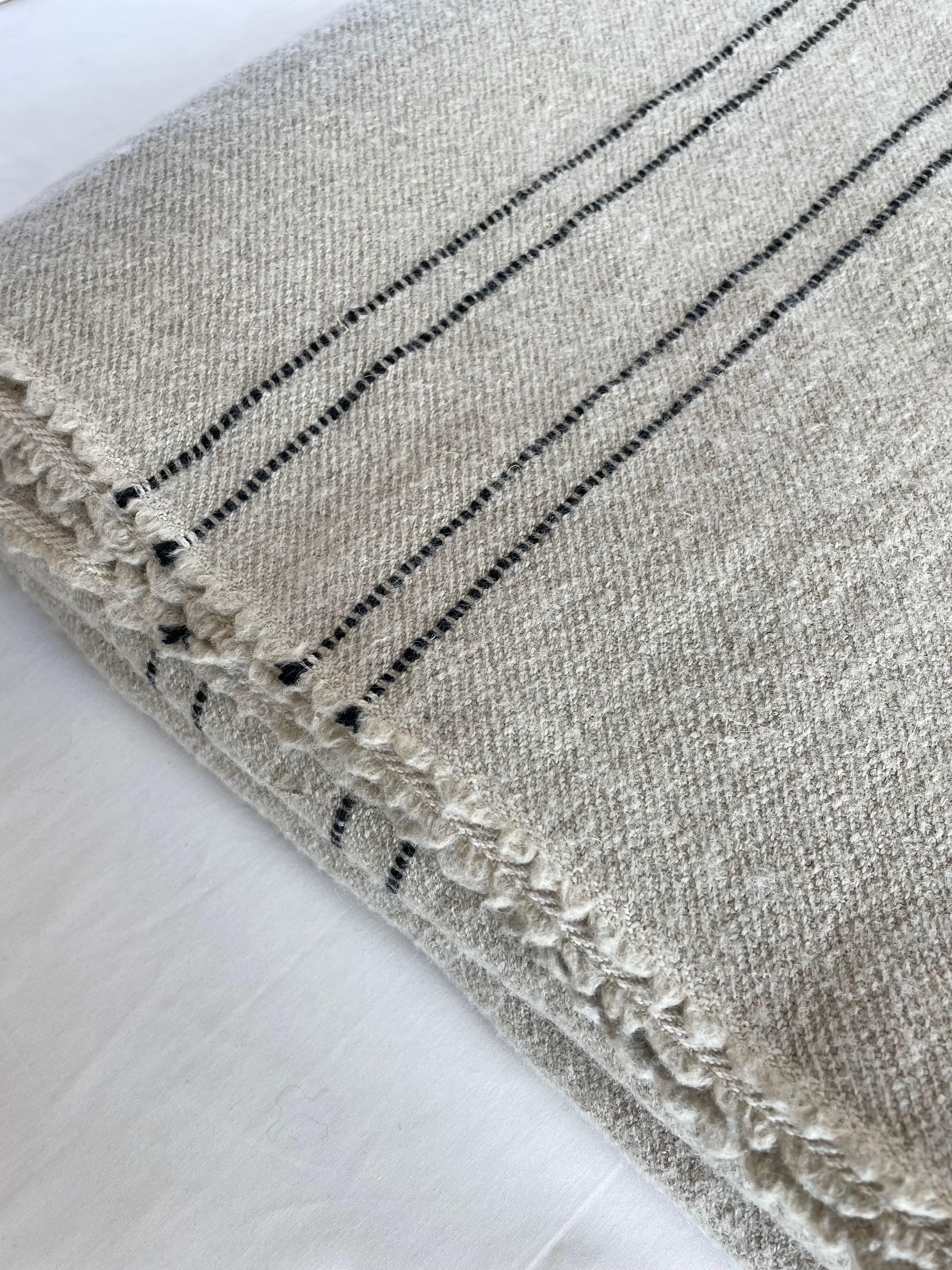 Belgian Linen and Wool Blanket Natural with Black Stripes For Sale 3