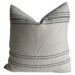 Couvercle d'oreiller surdimensionné belge en lin et laine couleur grège et charbon de bois avec insert