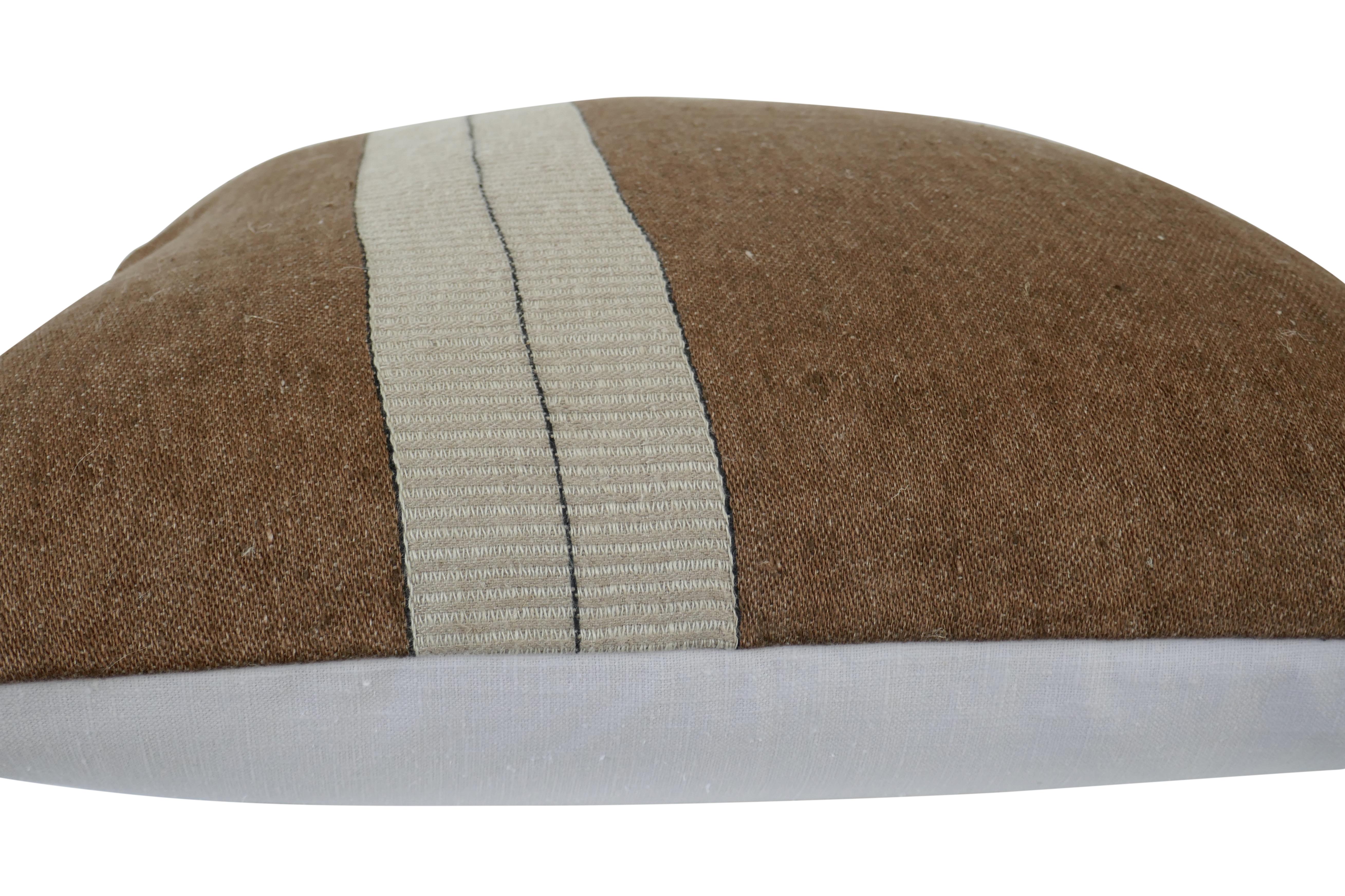 Contemporary Belgian Linen Pillow / 24