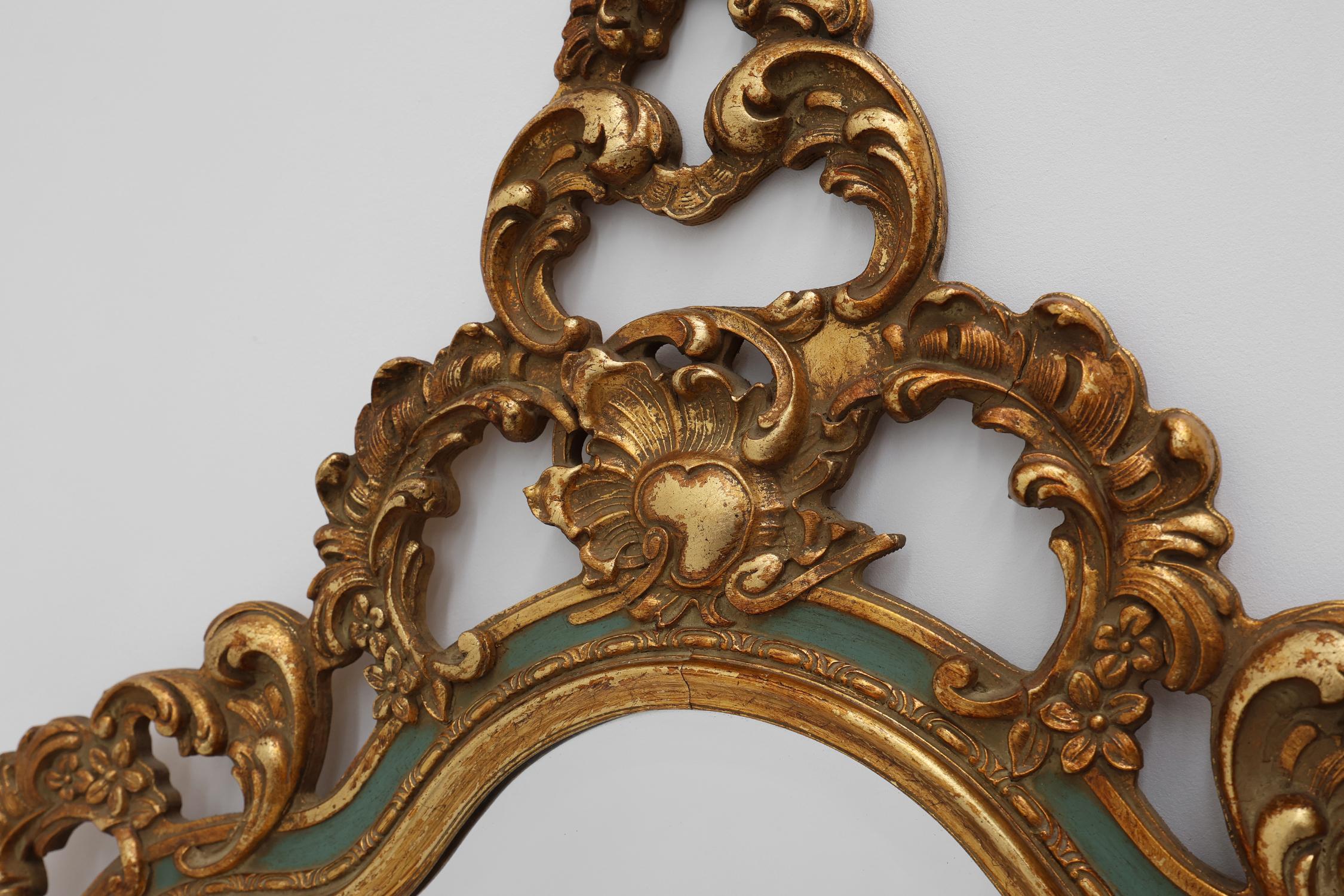 Miroir doré baroque belge de style Louis XV avec Label 